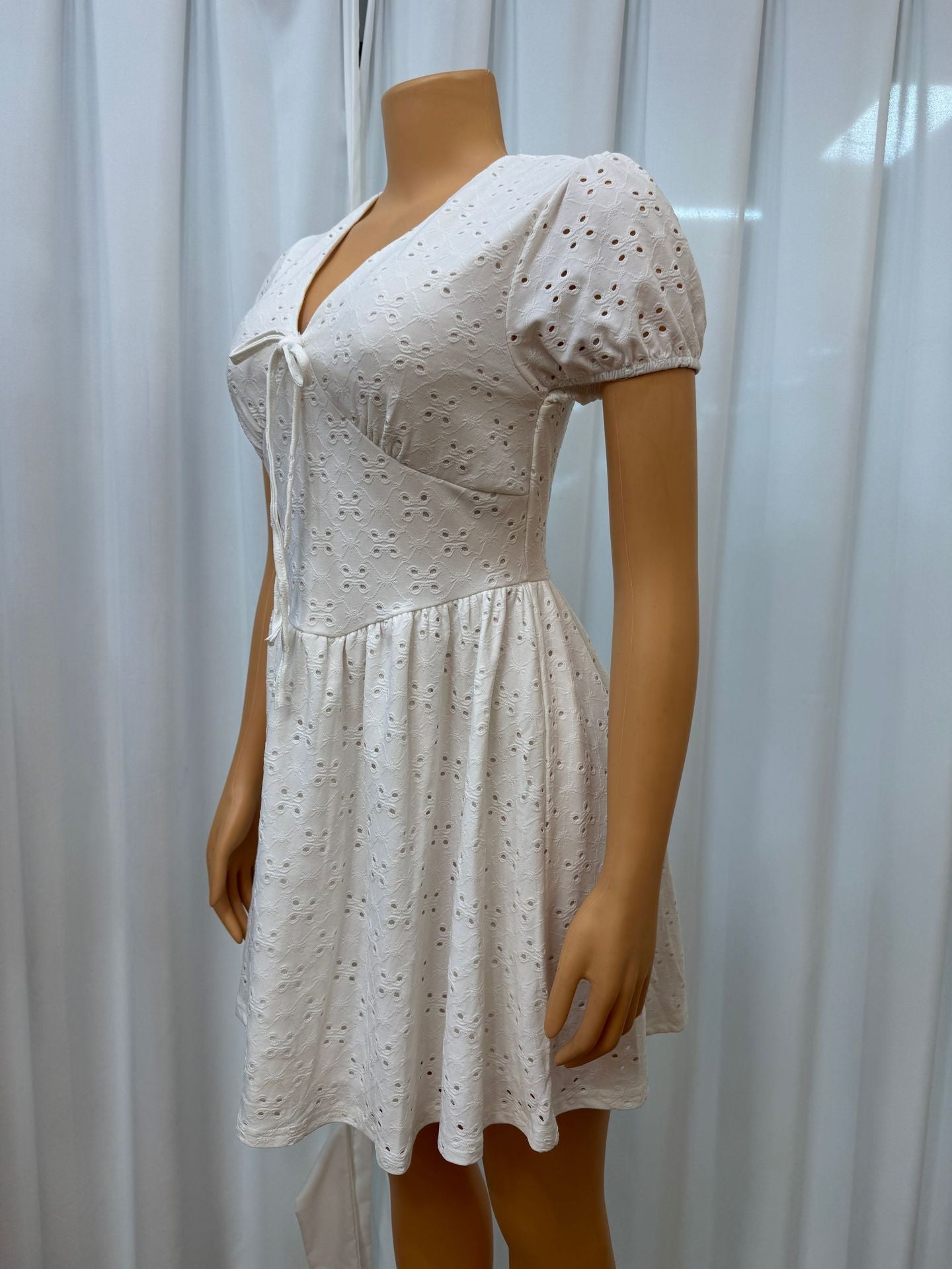 Women's clothing sexy hollow Lace-Up Slim Waist V-neck short-sleeved solid color dress 5