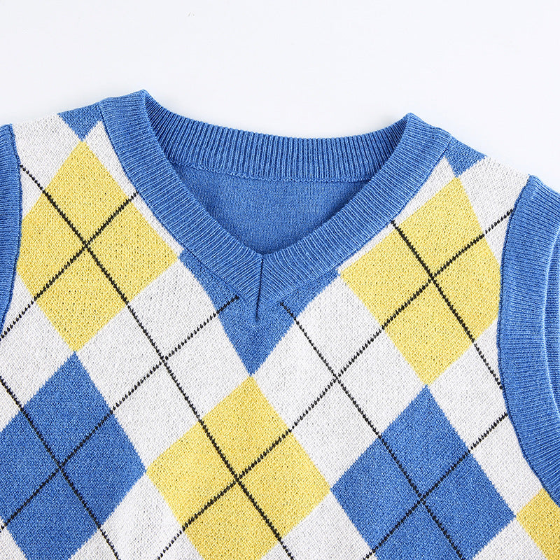 Women Solid Plaid Sleeveless V-Neck Sweater 50