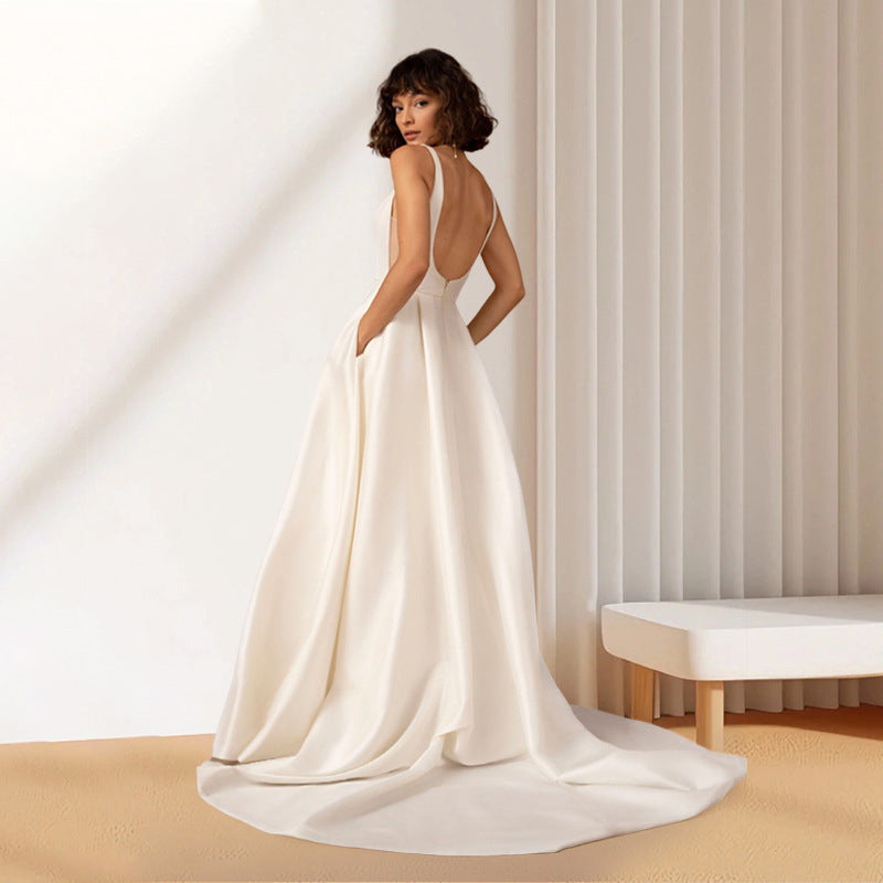 Women French White Satin Wedding Dress with Sexy Strapless Backless Dress（Processing time need 3-6 days） 3