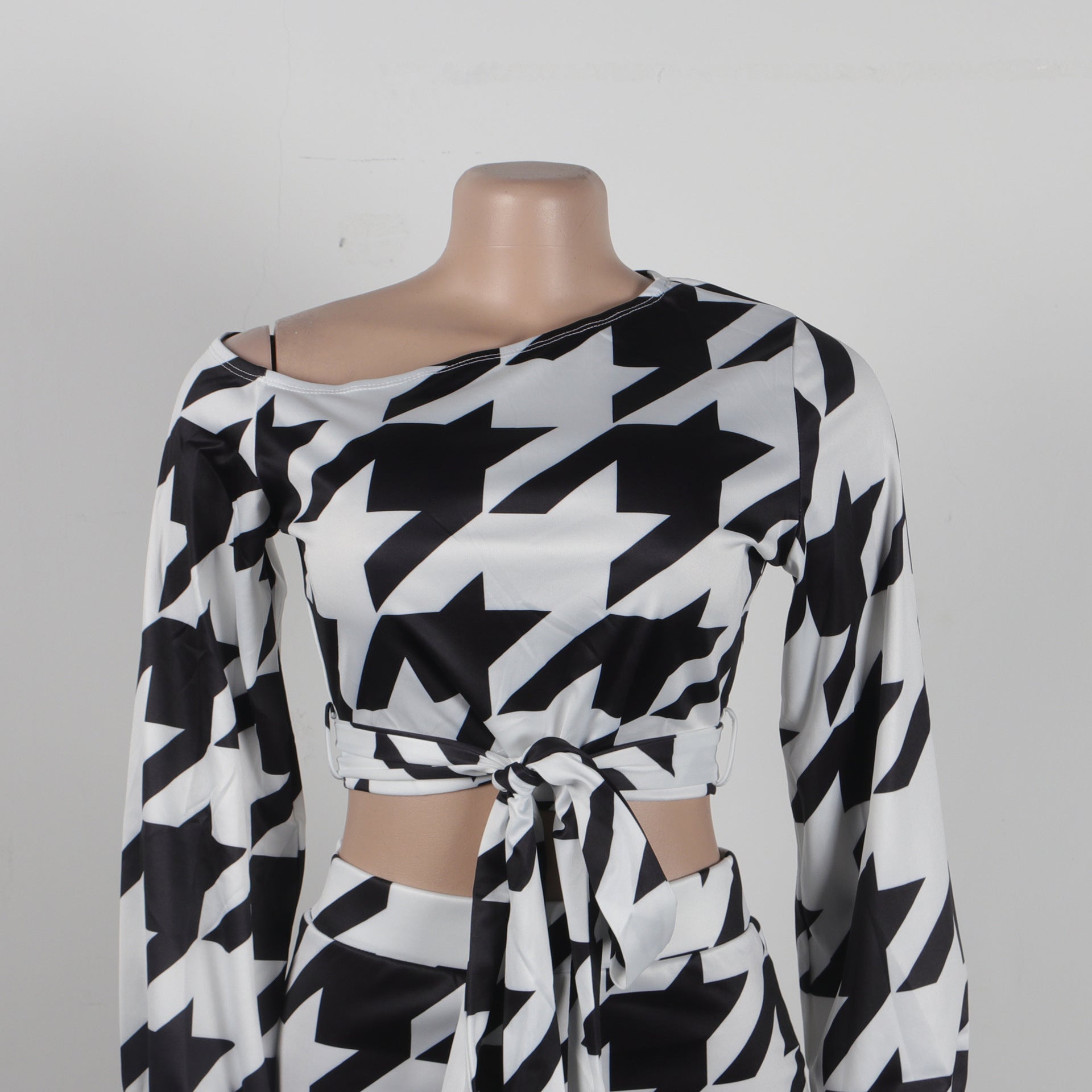 Women Printed Plaid Lace-Up Slash Shoulder Top and Pant Two-piece Set 13