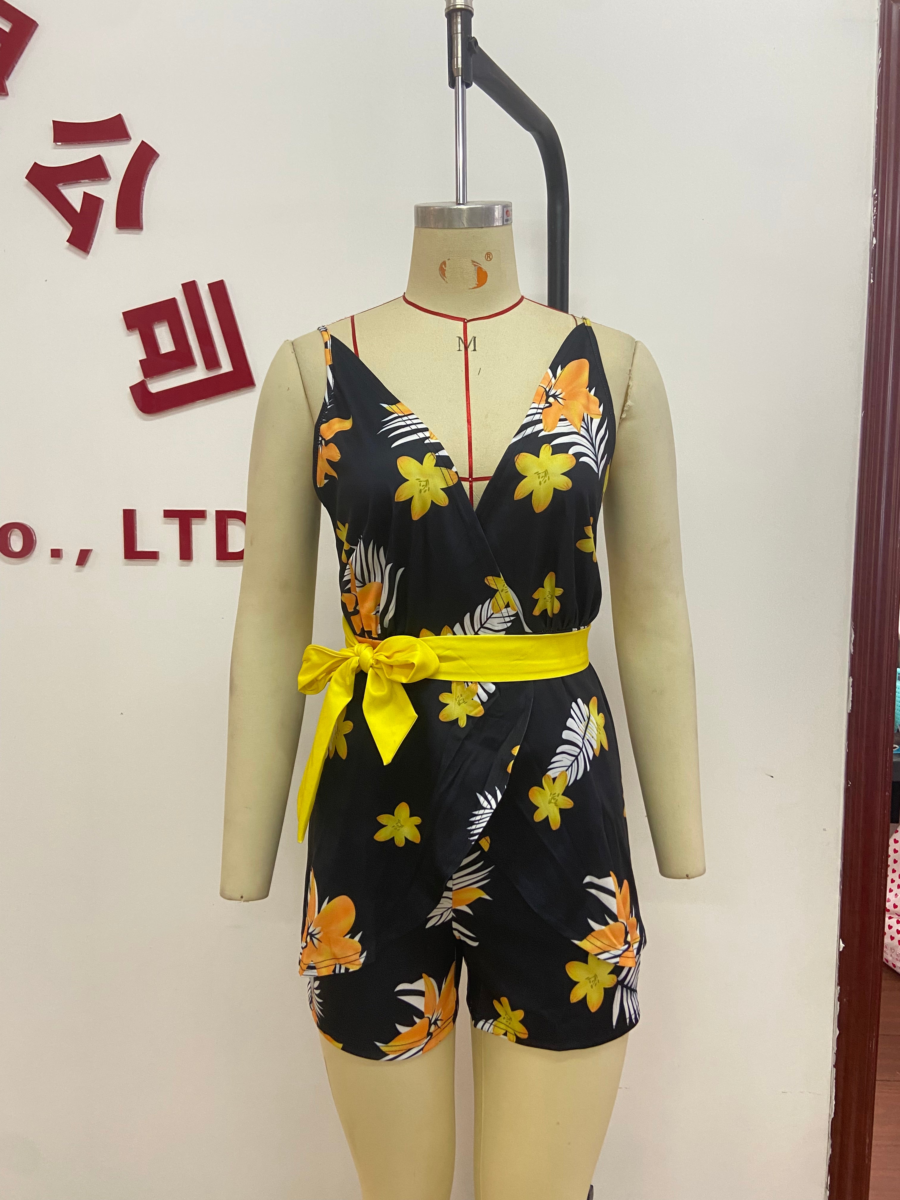 Spring Summer Print Straps Belted Vestshorts Two Piece Set 16