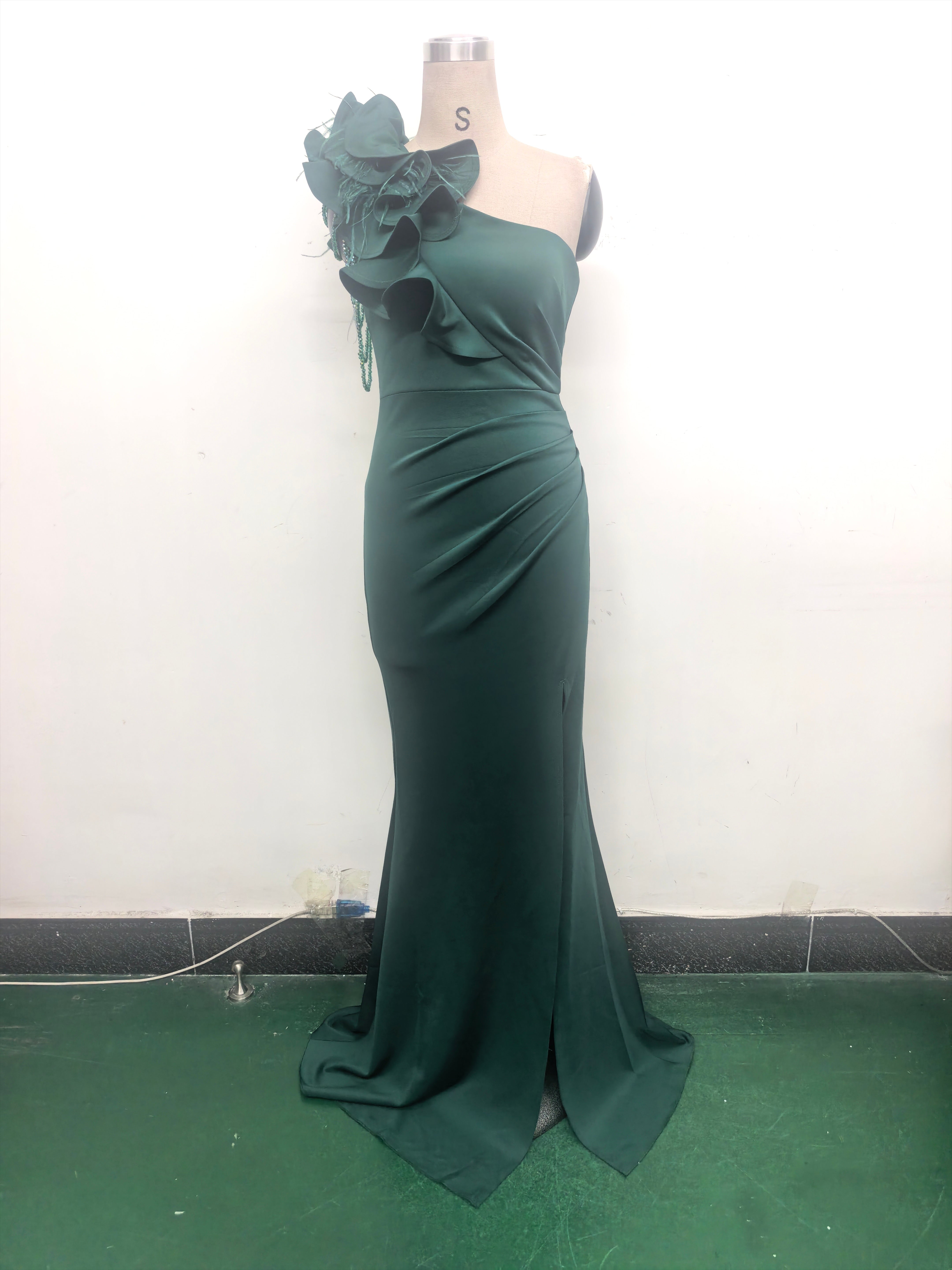 Women One-Shoulder Beaded Wool and Floral Satin Slit Sexy Evening Dress 46