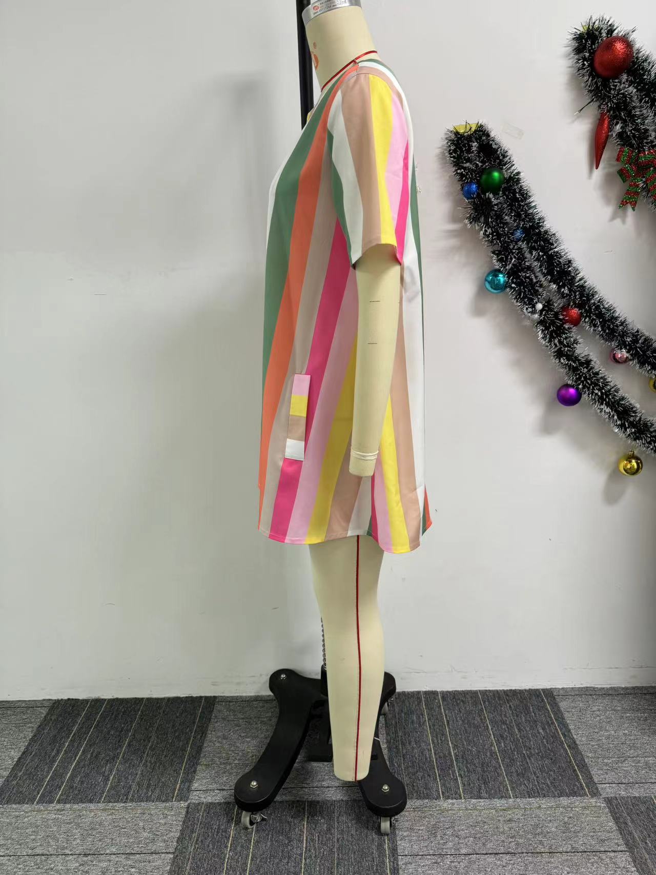 Contrast Color Stripe Printed Pocket Short Sleeve Causal Dress 7