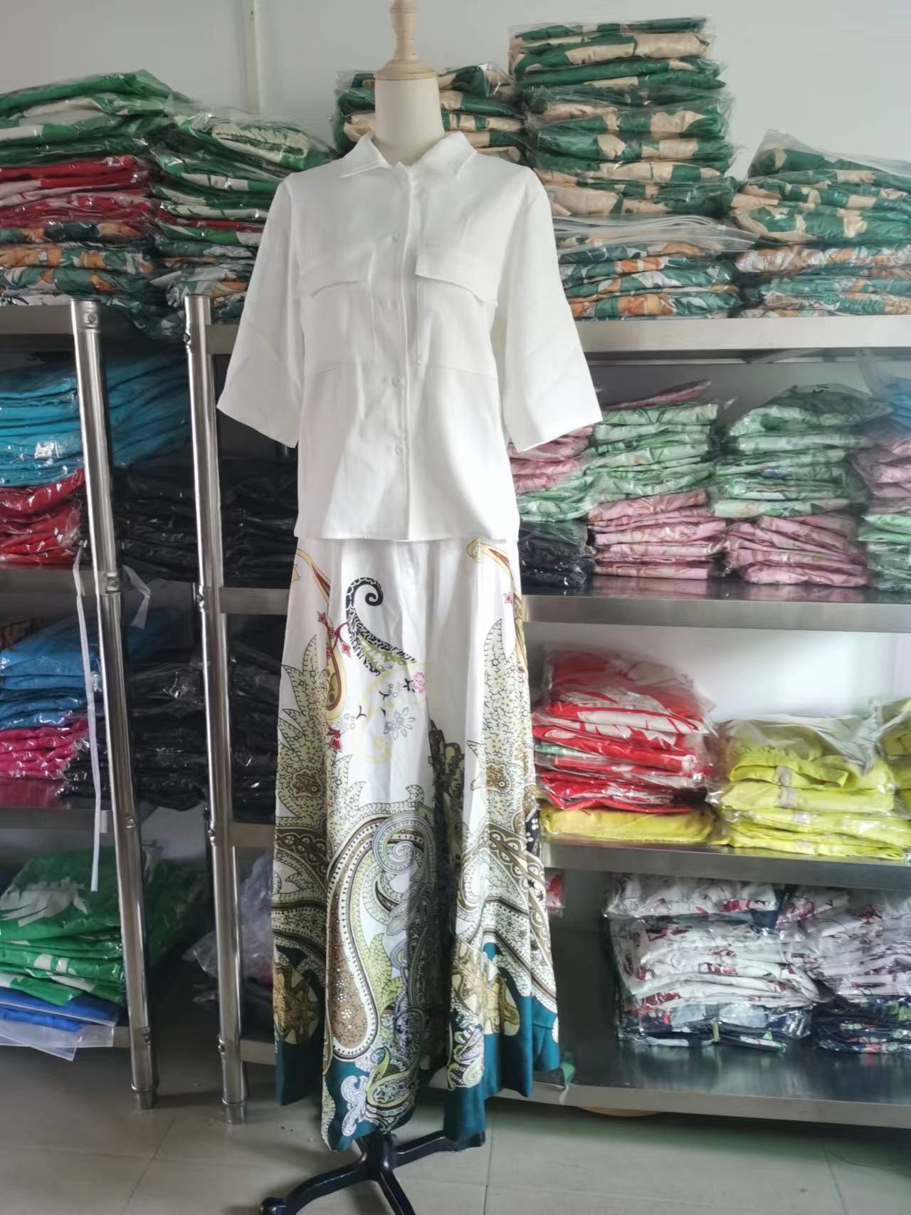 Women autumn single-breasted shirt and high-waist printed wide-leg pants two-piece set 11