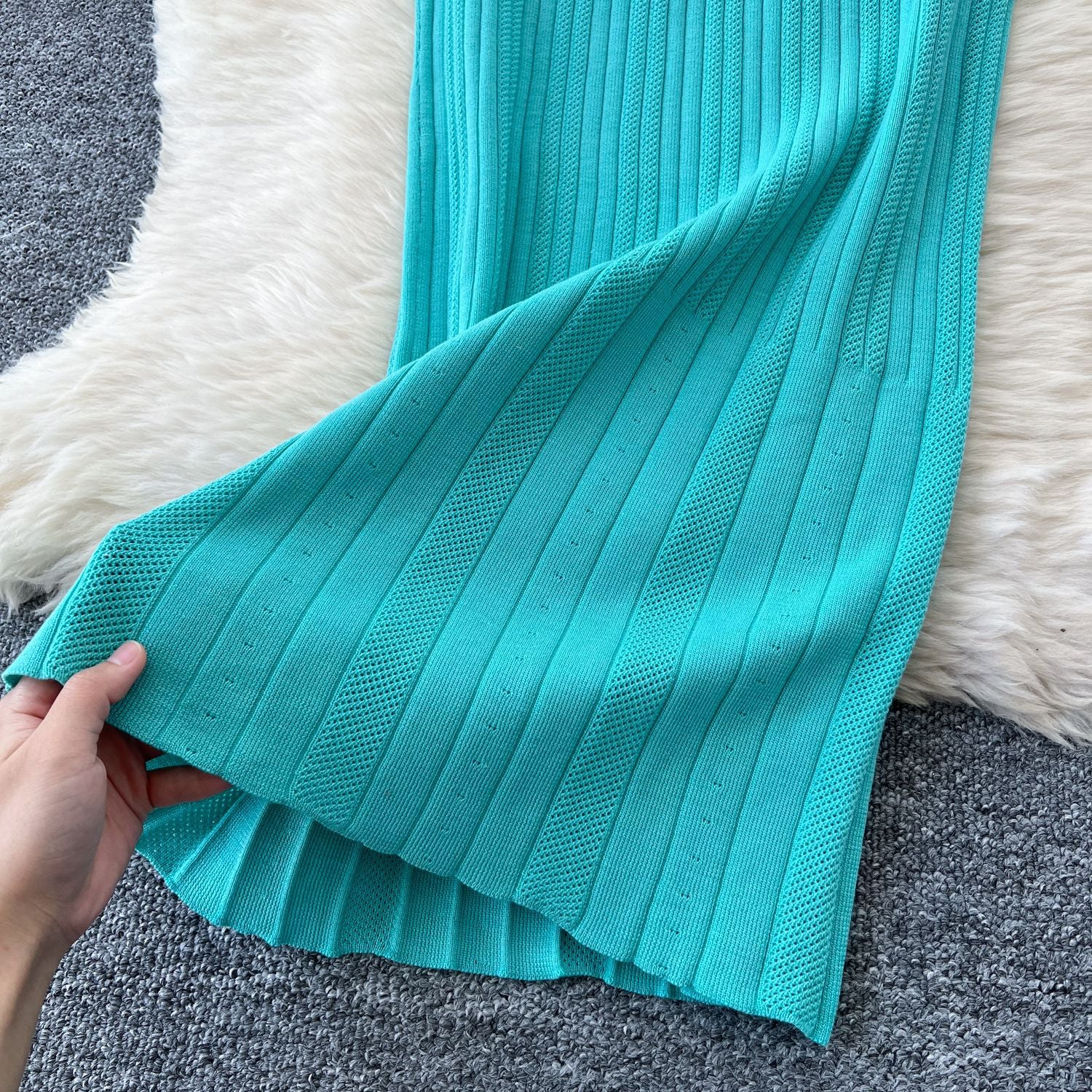 Chic Knitting Round Neck Single-Breasted Short-Sleeved Slim Midi Dress 24