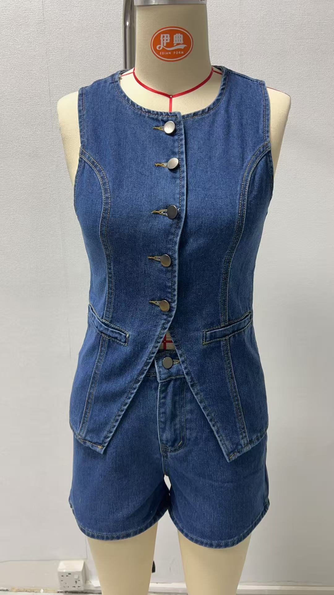 Spring Summer fashion sleeveless Slim Waist high waist loose Denim Shorts set 4