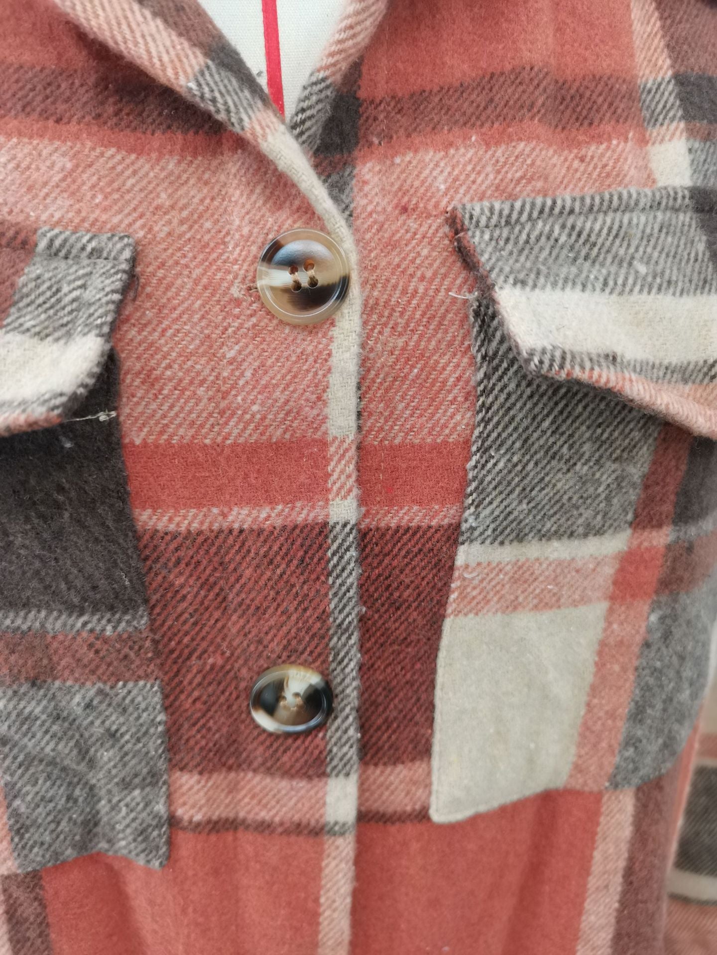 Women Autumn and Winter Loose Plaid Long Shirt Coat 14