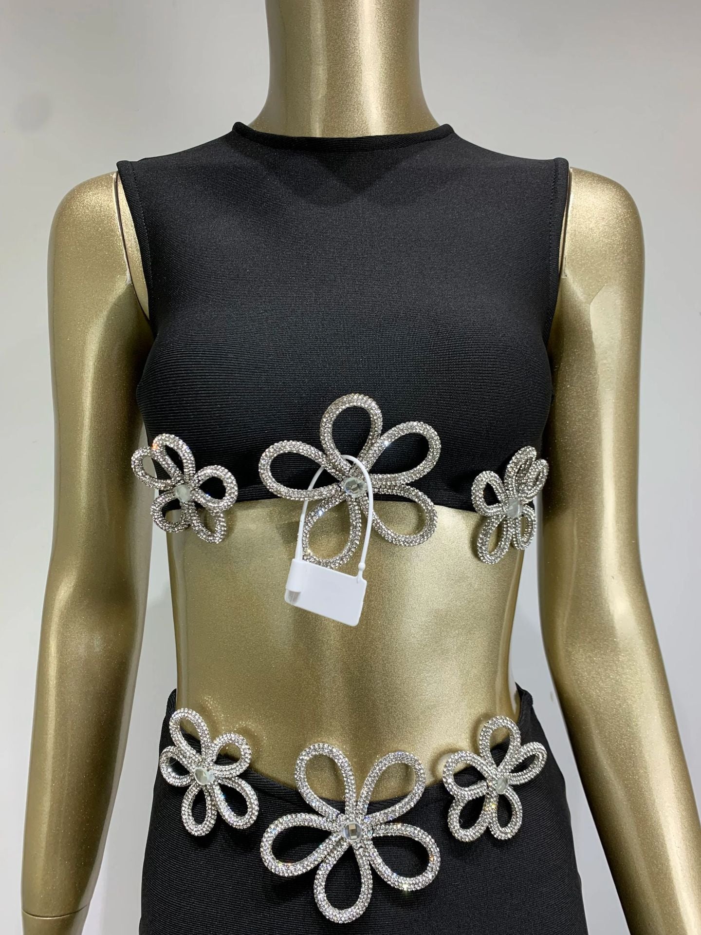 Women Sexy Embroidered Top and Bandage Skirt Two-piece Set 11