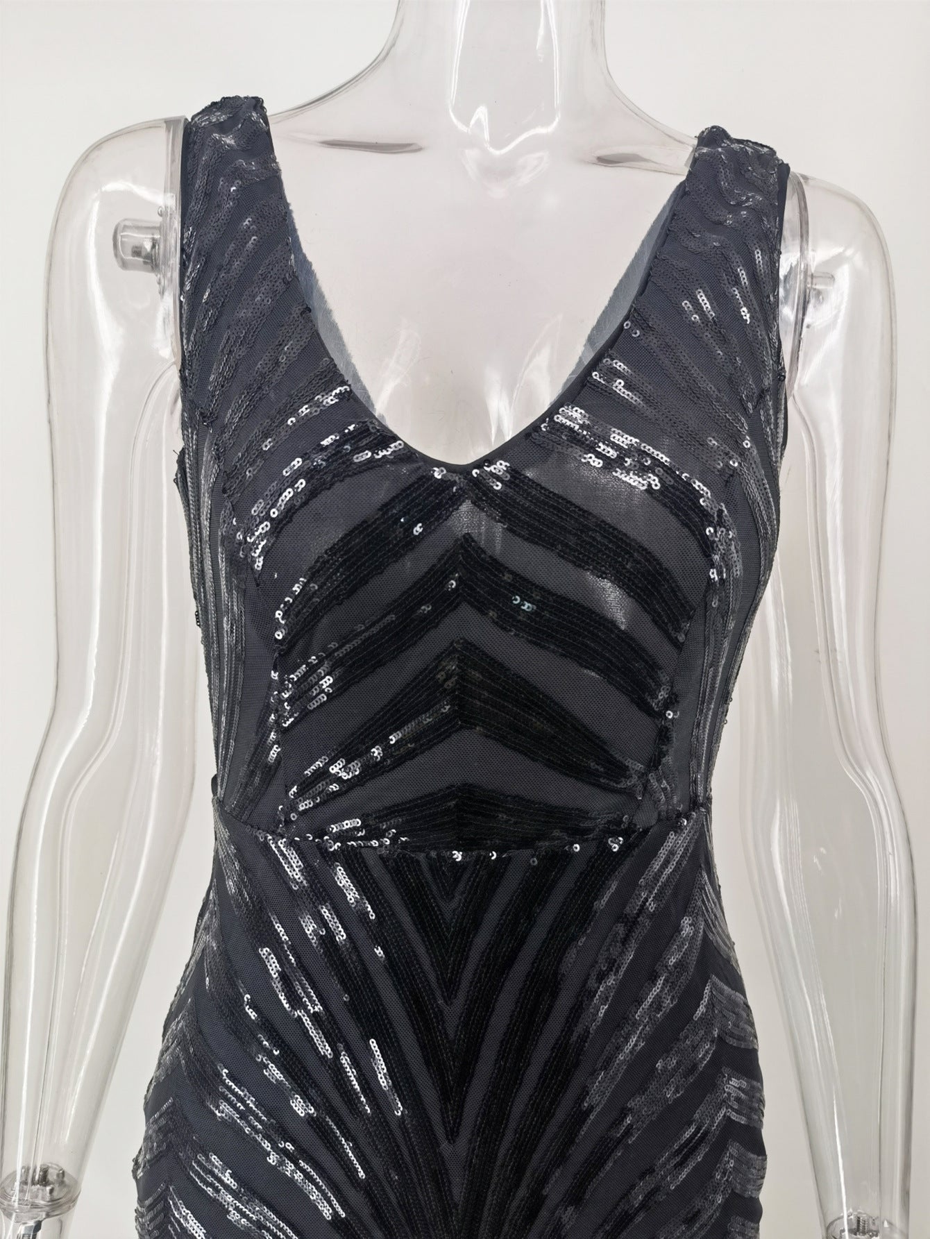 Sexy V-Neck Sleeveless Sequin Mermaid Evening Dress Formal Party Dress 14