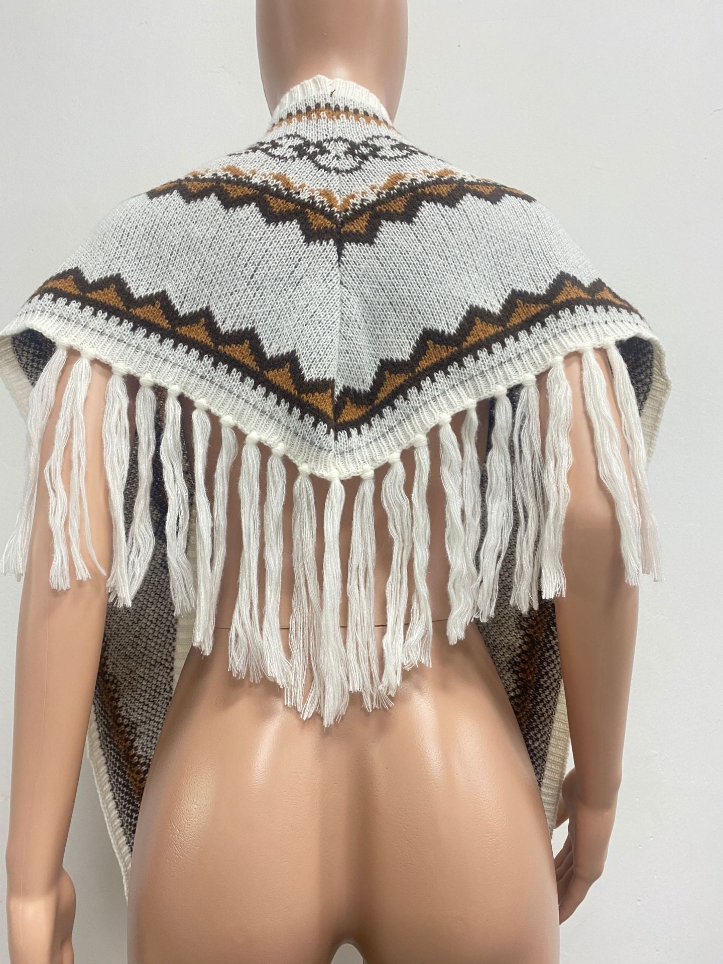 Women knitting Crochet tassel cape cardigan cape 7