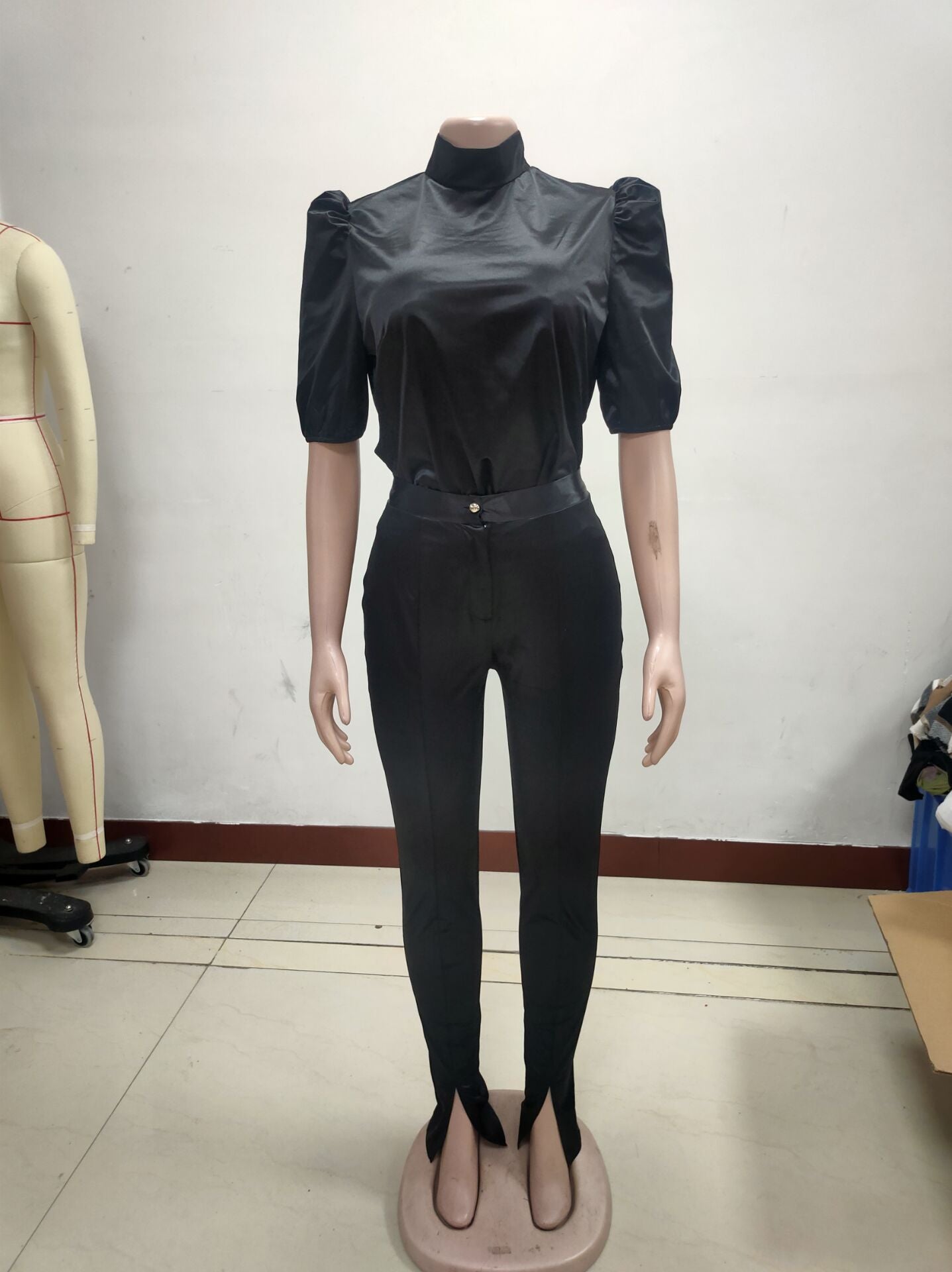 Sexy Solid Color Turtleneck Short Sleeve Two Piece Nightclub Pants Set 10