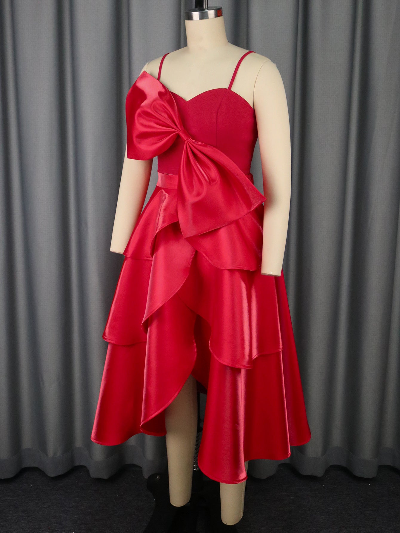 Bow-Detail Sexy Strap Top & Asymmetric Elegant Skirt Two-Piece Set 4