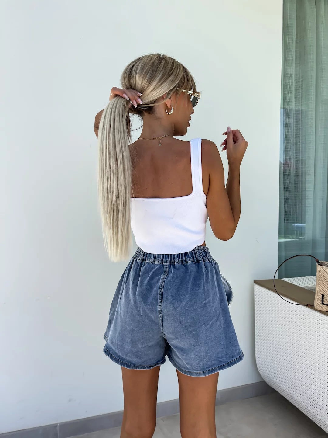 Summer Fashion Casual Heart Shape Rhinestone Denim Shorts 3