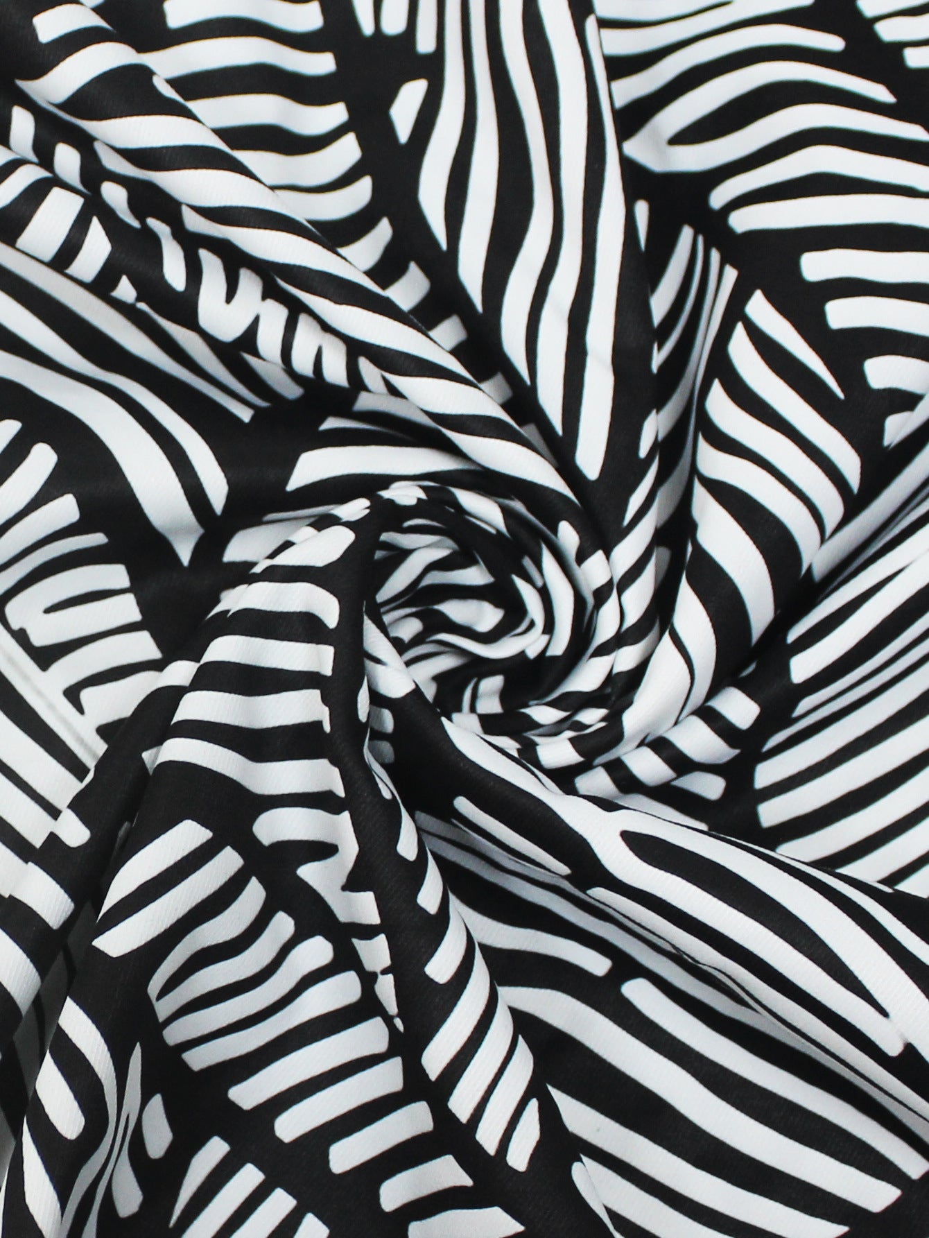 Fashionable V-Neck Black & White Contrast Dress Spring/Summer Women's Wear 14