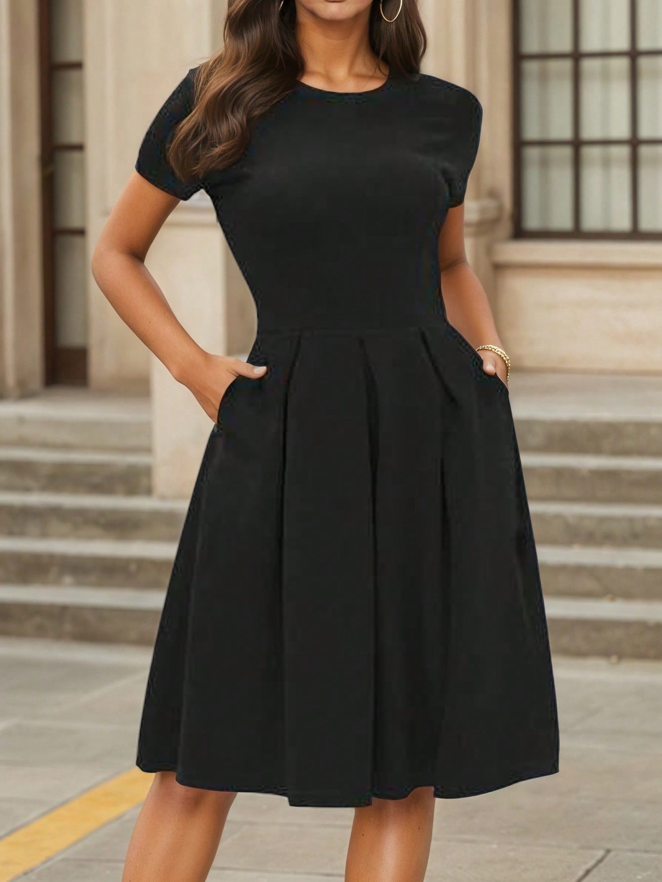 Plus Size Women's Casual Loose Pleated Pocket Solid Color Short Sleeve A-Line Dress