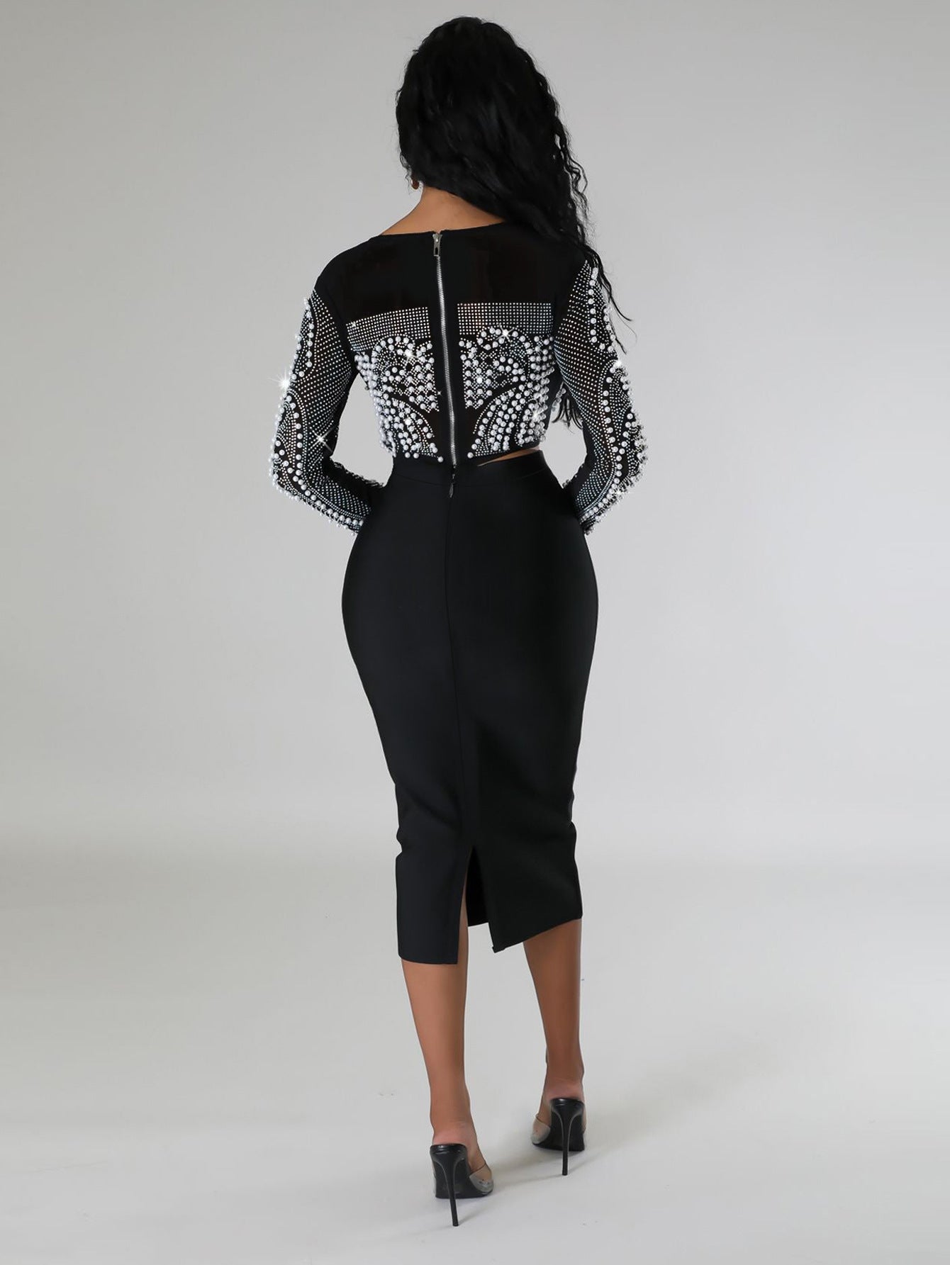 Women Sexy Long Sleeve Beaded Crop Top and Skirt Two-piece Set 3