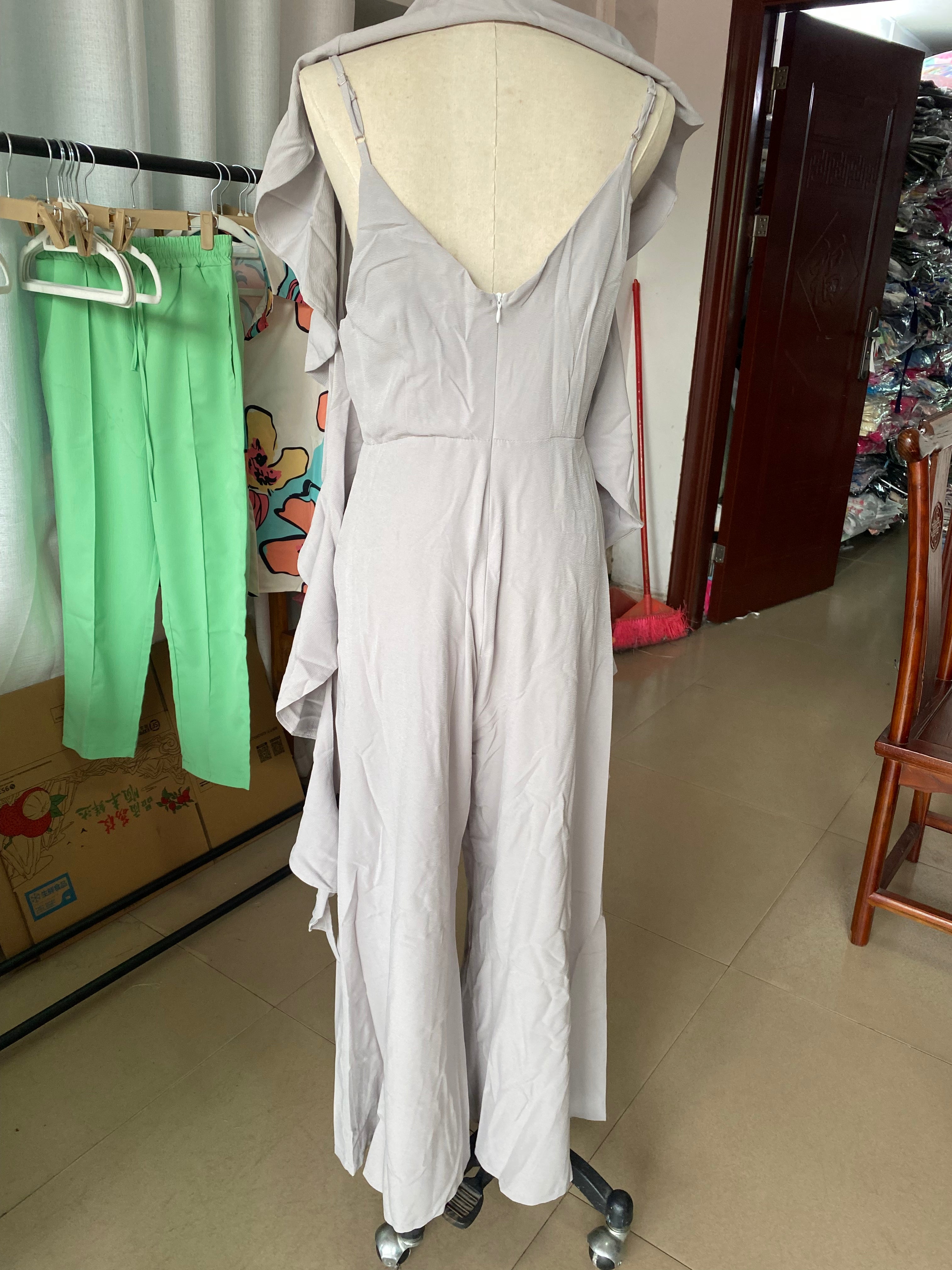 Spring Summer Fashionable Solid Color Sleeveless Strap Wide Leg Loose Women's Jumpsuit 8