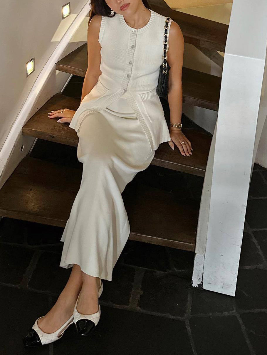 Women Sleeveless Pocket Knitting Vest and Slit Skirt Two Piece Set 3