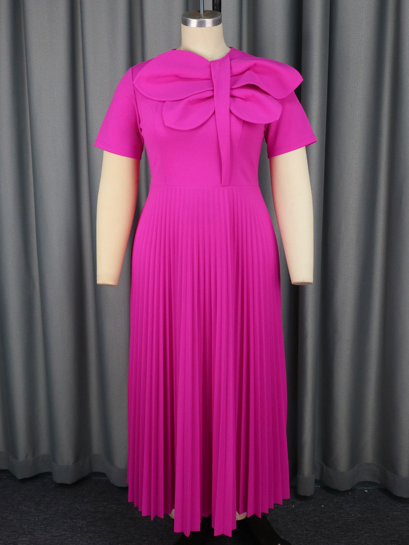 Plus Size Women Elegant Pleated Rose Bowknot Dress 4