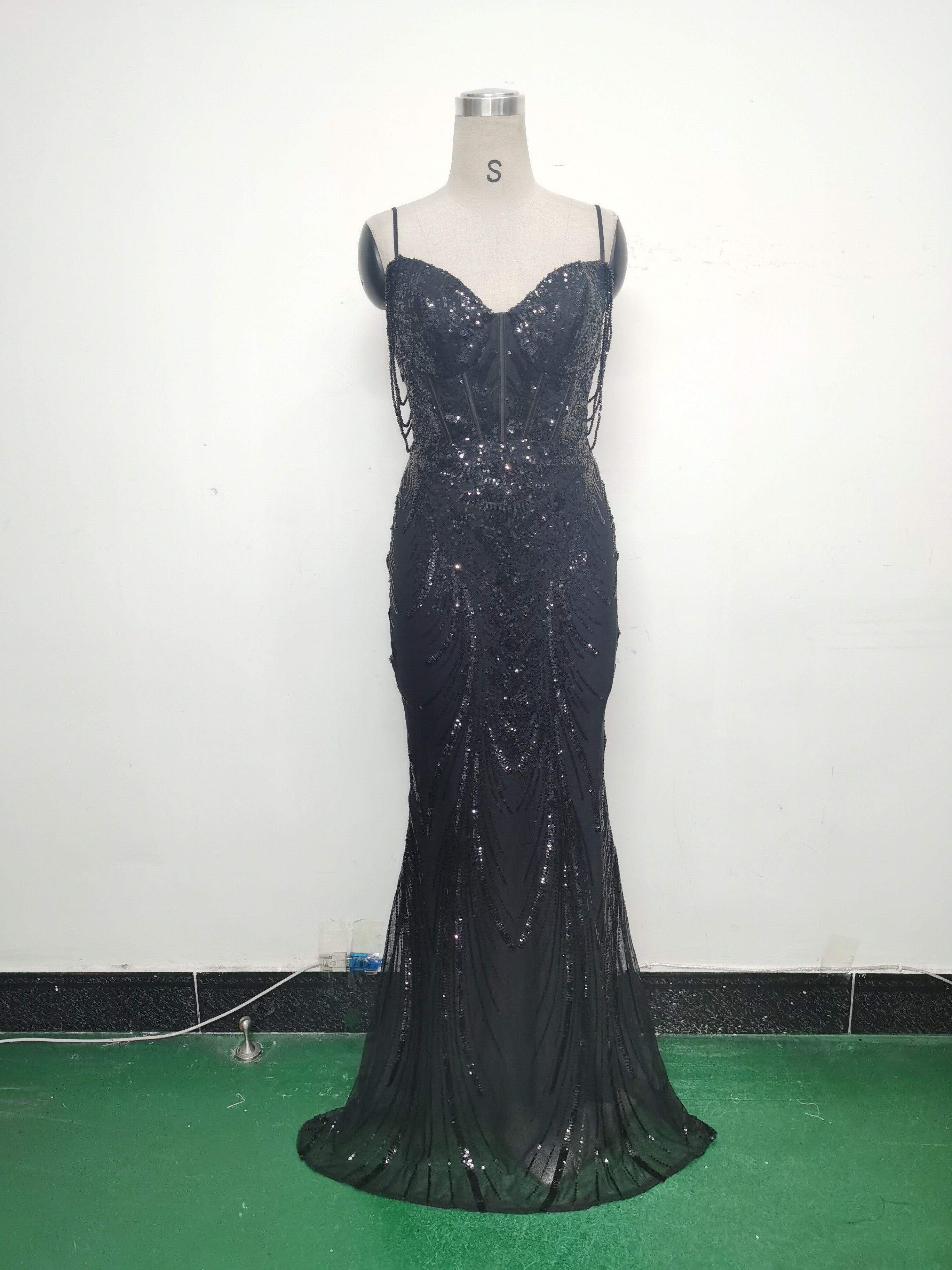 Fishbone Slim Waist Sexy Rhinestone Chain Strap Evening Dress 30