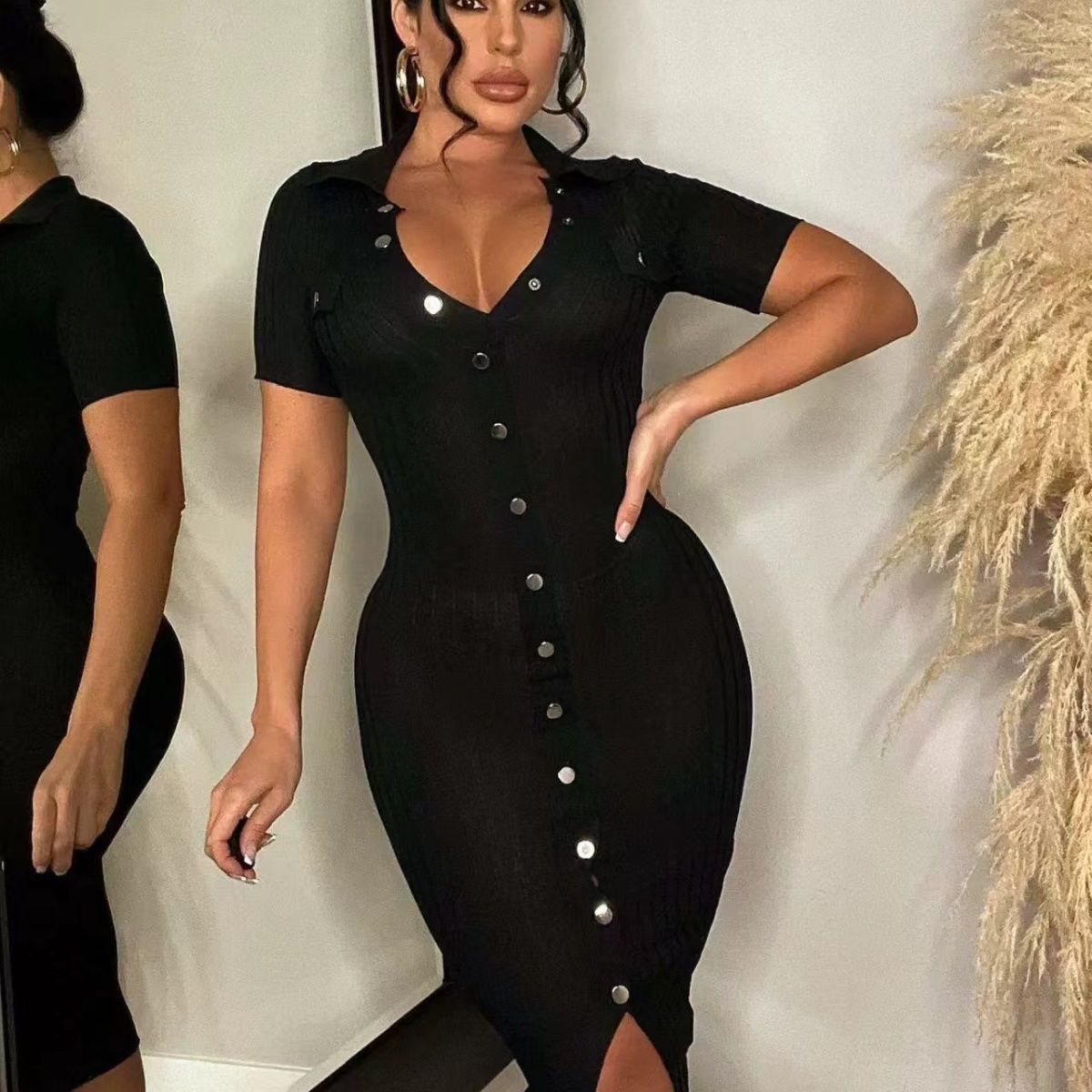 Summer Slim V-Neck Knit Dress Short Sleeve Casual Sweater Dress 3