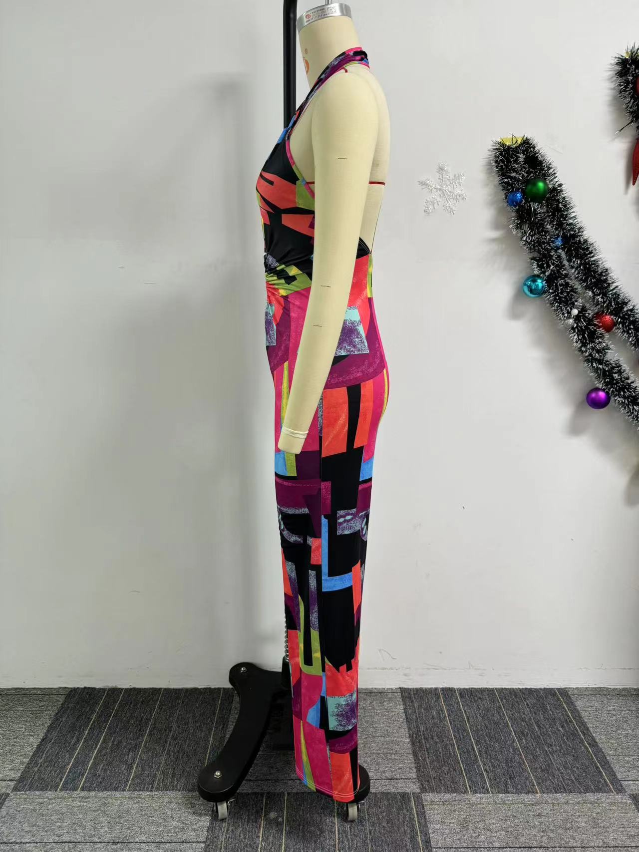 Sexy Printed Cross Halter Neck Low Back Slim Jumpsuit 6