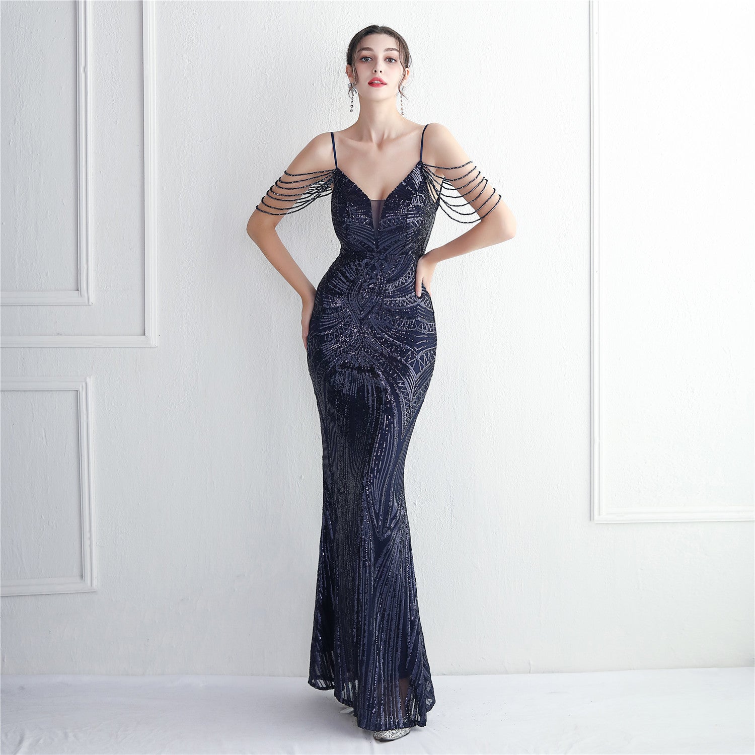 Plus Size Beauty Elegant Sequins straps V-neck Formal Party Evening Dress 4