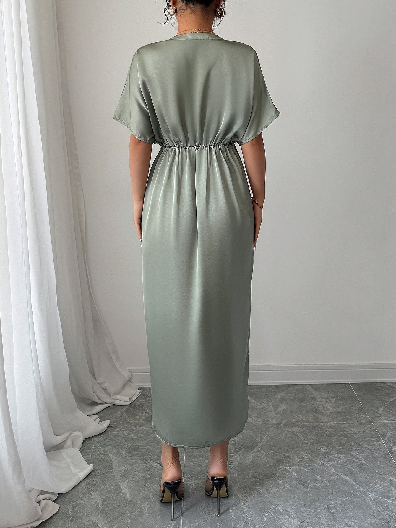 Spring/Summer Chic Elegant V-Neck Side-Slit Slim Waist Midi Dress 3