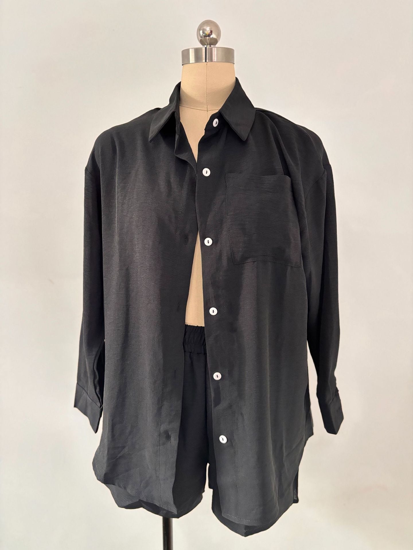 Spring and Spring Women's Solid Color Long-Sleeved Shirt Elastic Waist Loose Shorts Casual Two-Piece Set 27