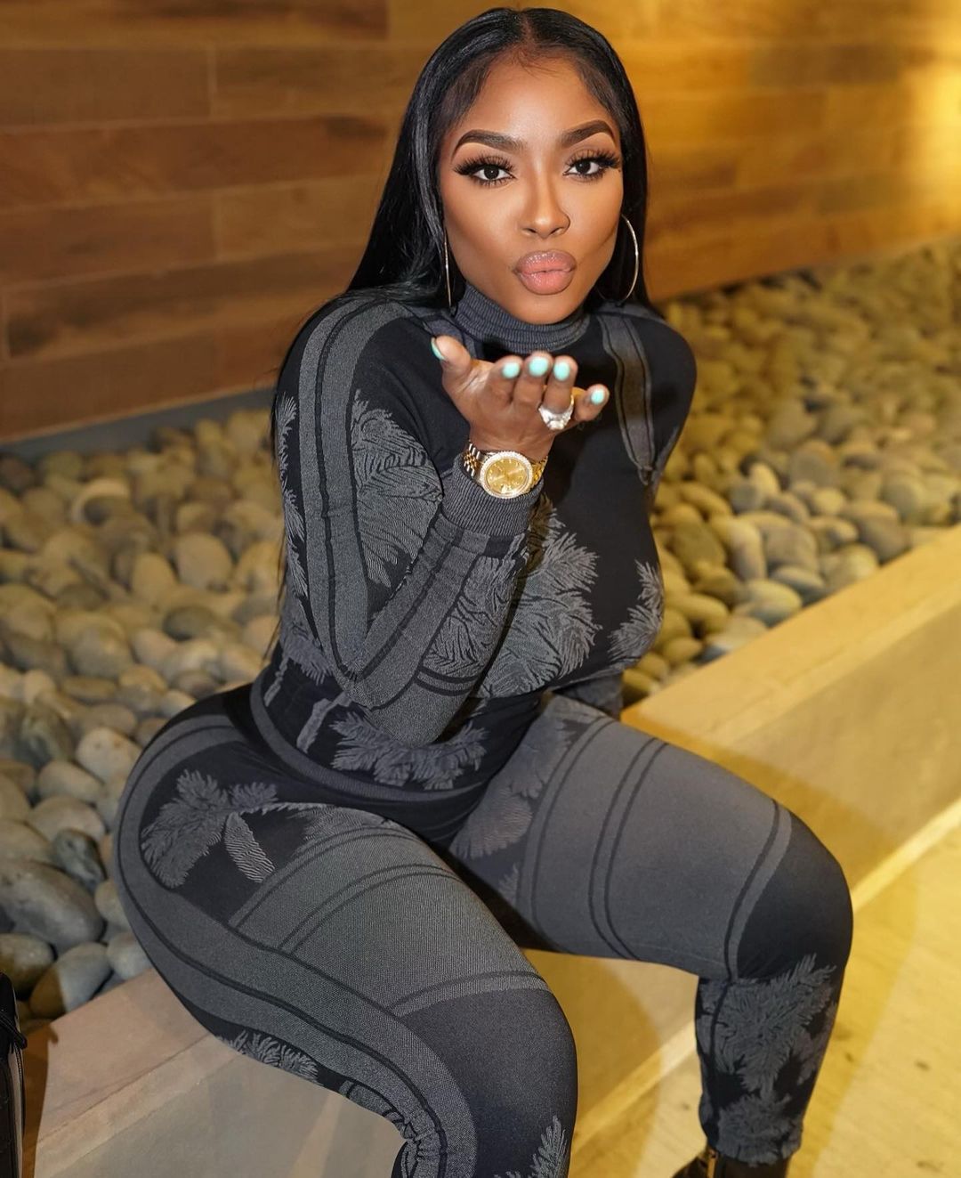 Women's Irregular Printed Tight Fitting Long Sleeve Tops And Pants Casual Two Piece Set 3