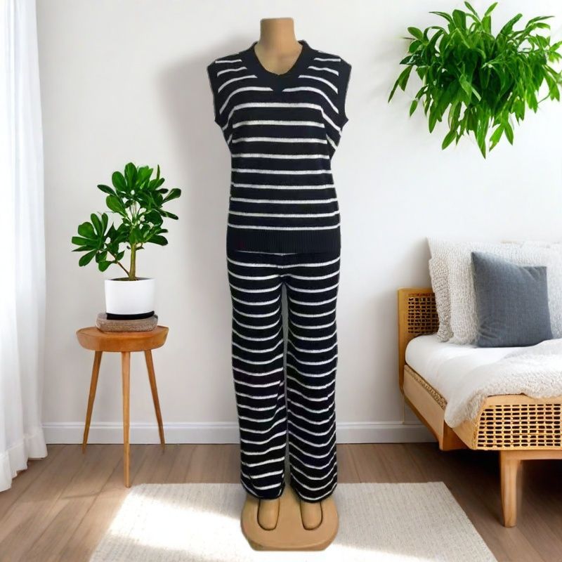 Early Autumn Striped V-Neck Loose Knit Two Piece Pants Set 3