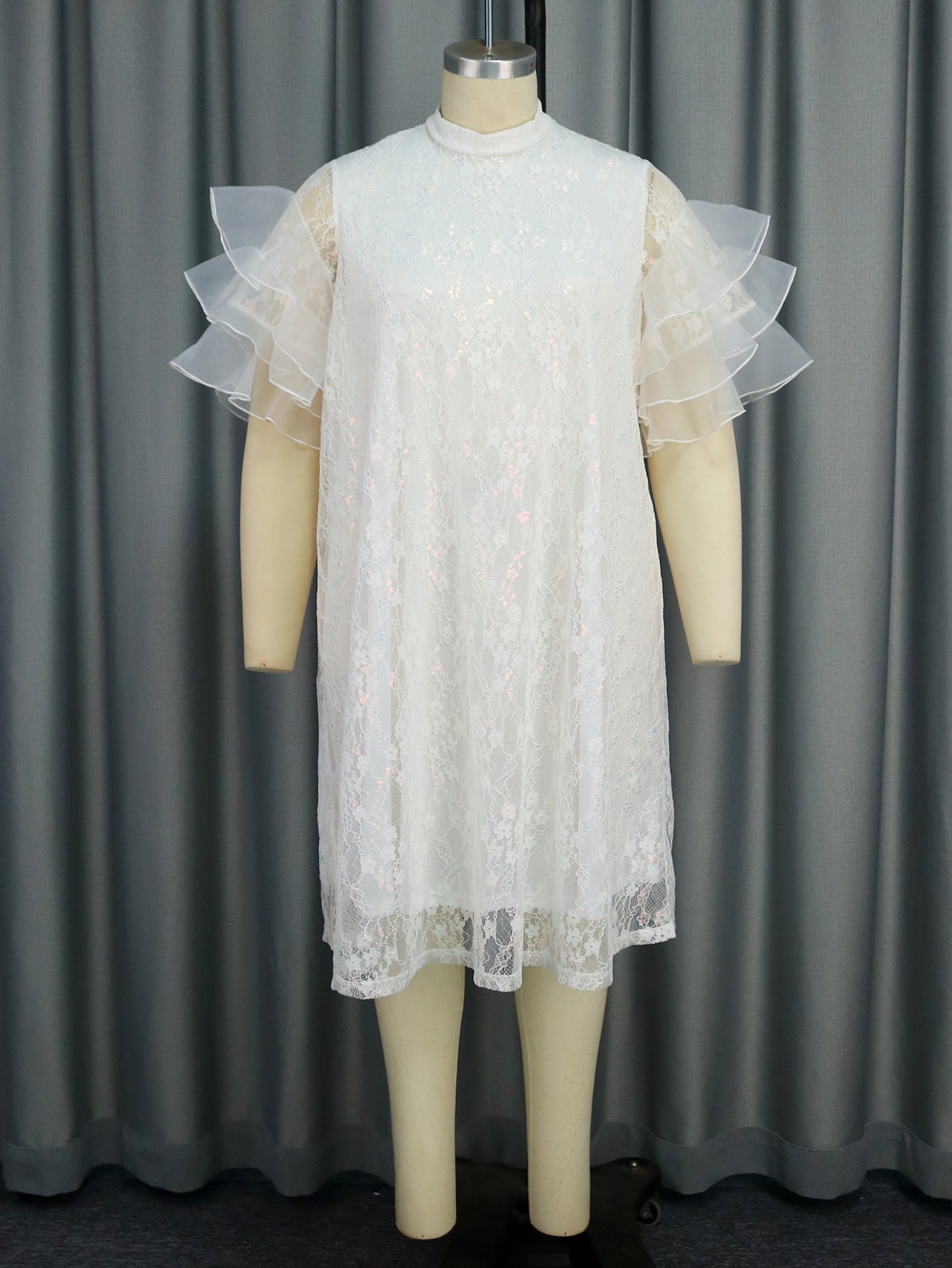 Plus Size Round Neck Ruffled Sleeve Fashionable Lace Loose Dress 4