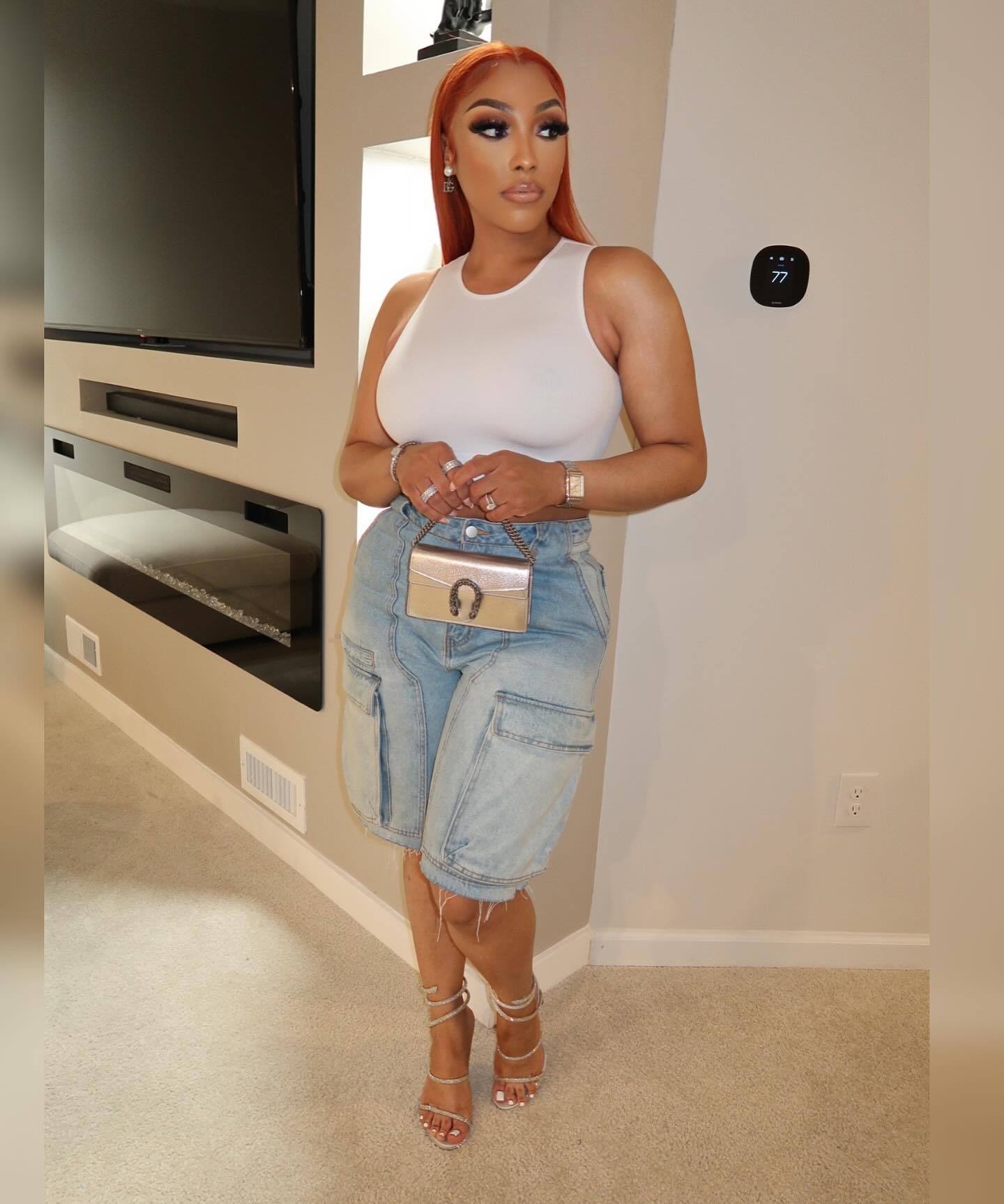 Women Retro Denim Knee-Length Cargo Shorts 6