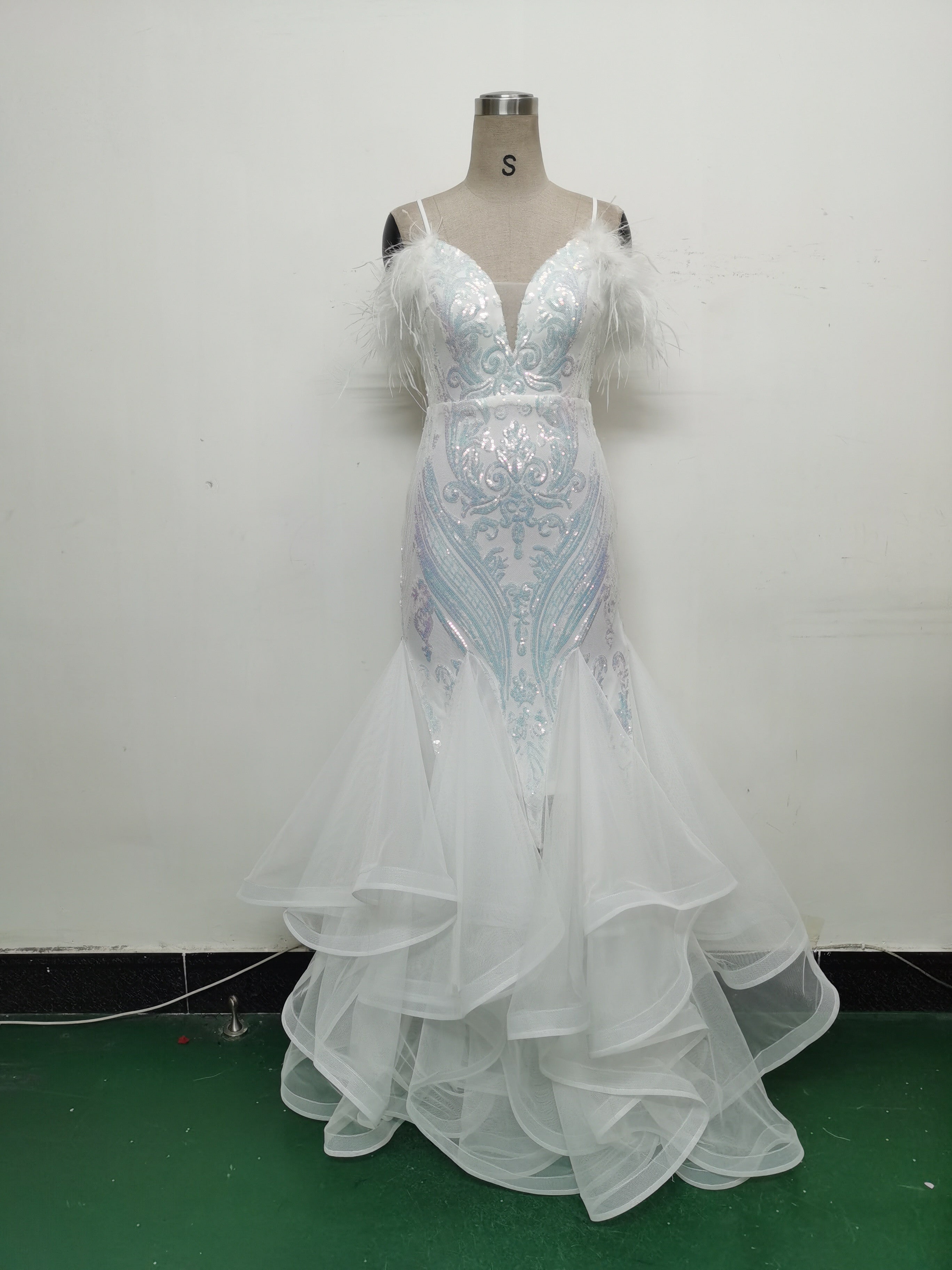 Women ostrich feather flower sequins patchwork mesh evening dress 23