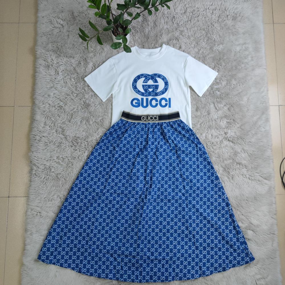 Women's Fashion Casual Short-Sleeve Top + Loose Pleated Skirt Set 3