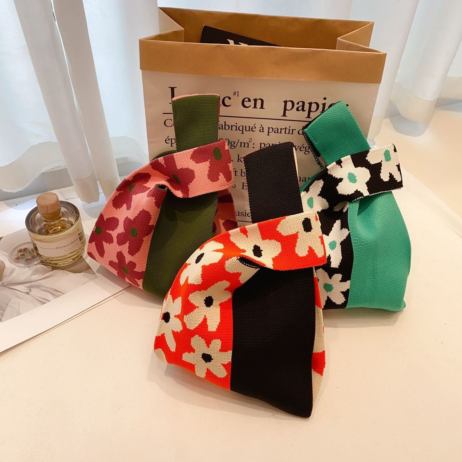 Handbag Women Knitting Bucket Bag Versatile Hand Carry Casual Tote Bag Lunch Bag