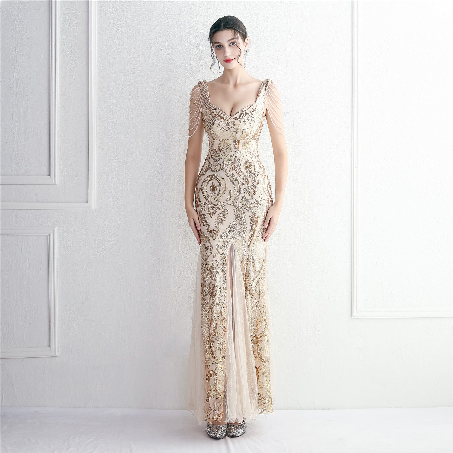 Chic Elegant Long Beaded Mesh Long Evening Dress Long Formal Party Slim Evening Dress