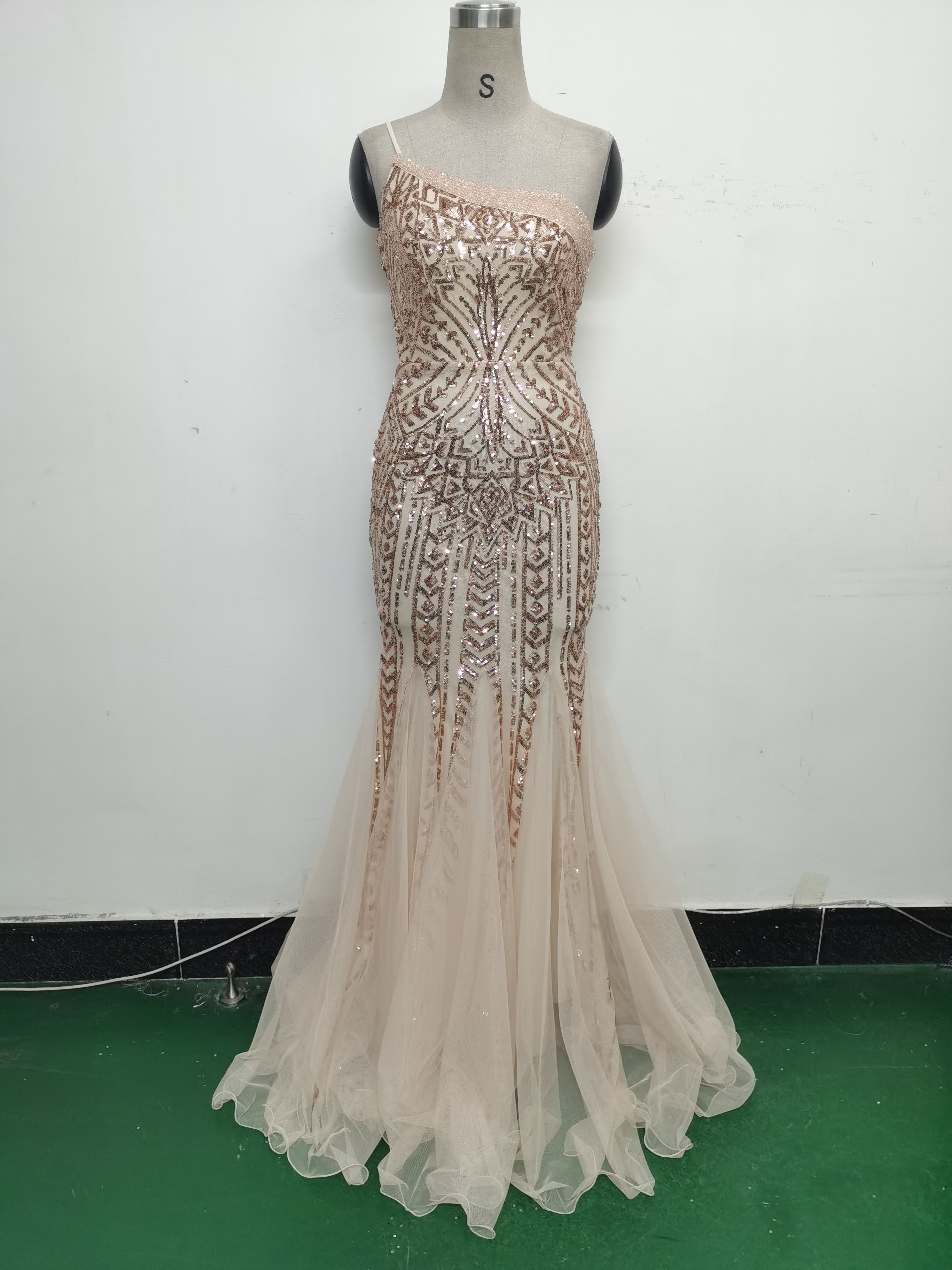 Sexy One Shoulder Sequins Mesh Patchwork Evening Dress 66