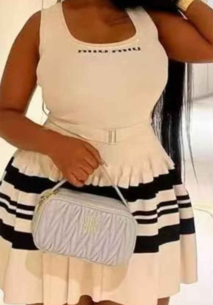 Women striped sleeveless dress