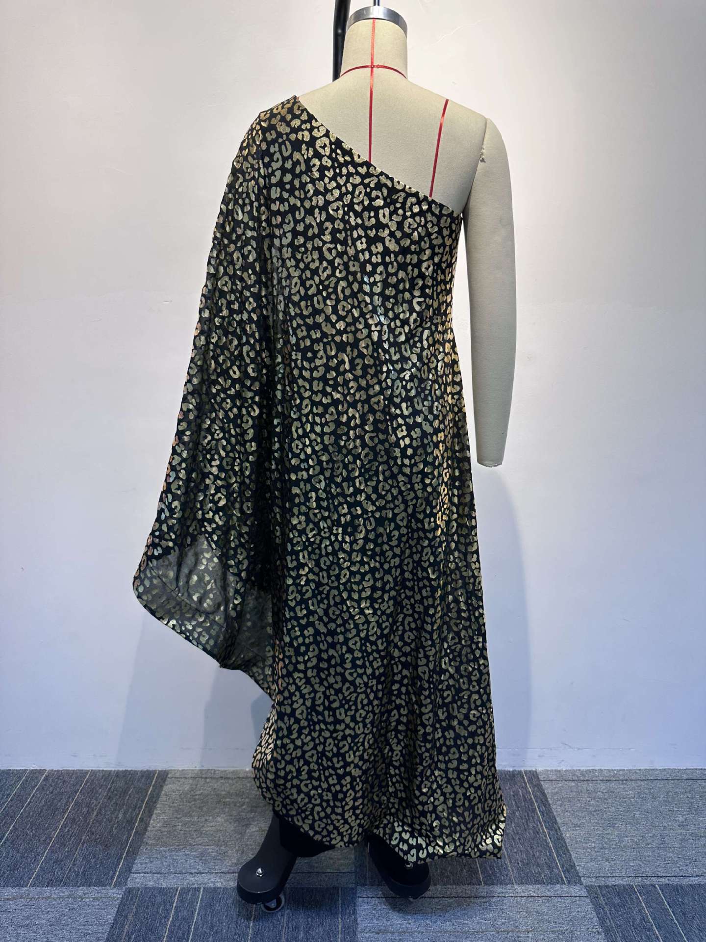 Women Sexy Shiny Slash Shoulder Patchwork Stretch Jumpsuit 11