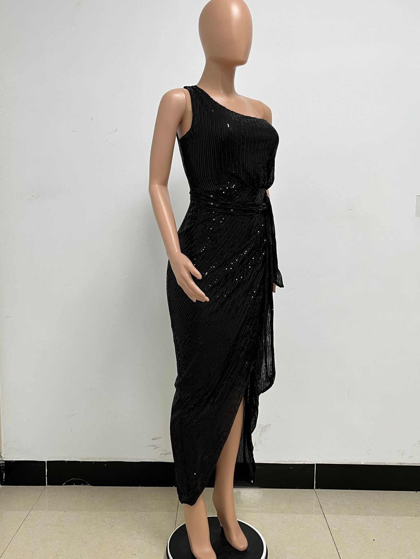 Women's One-Shoulder Lace-Up Sequined Evening Dress 73