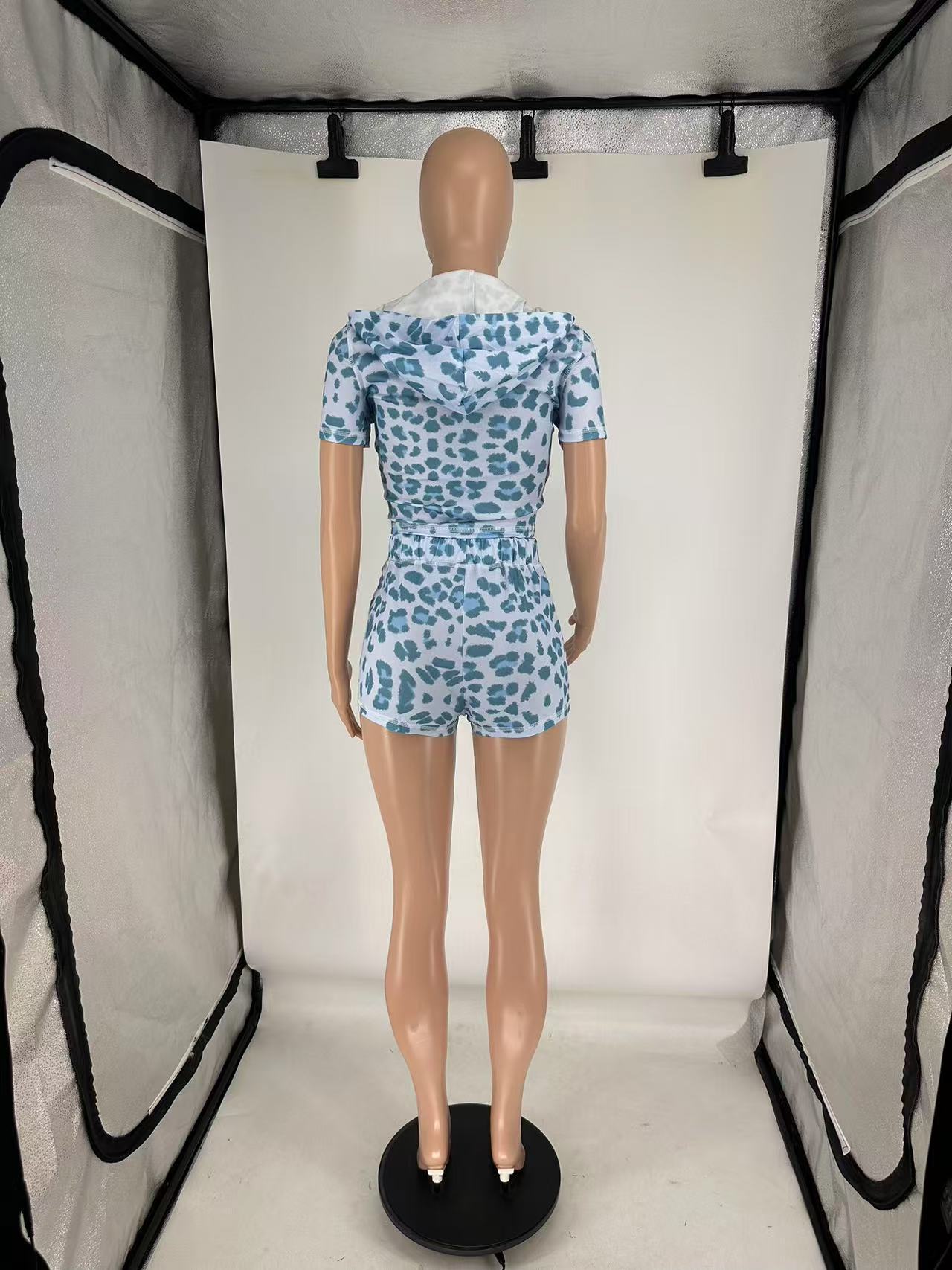 Leopard Print Zip-Up Hooded Tight-Fit Two Piece Shorts Set 19