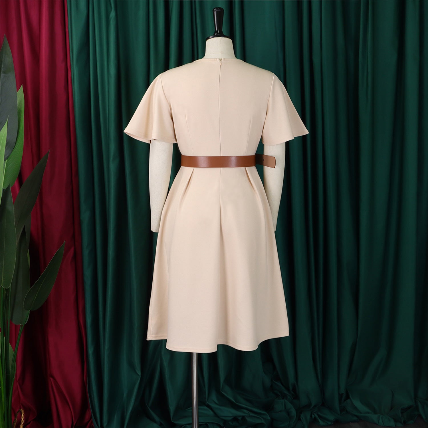 Plus Size Women Elegant Solid V-Neck Bell Bottom Sleeve African Dress 18