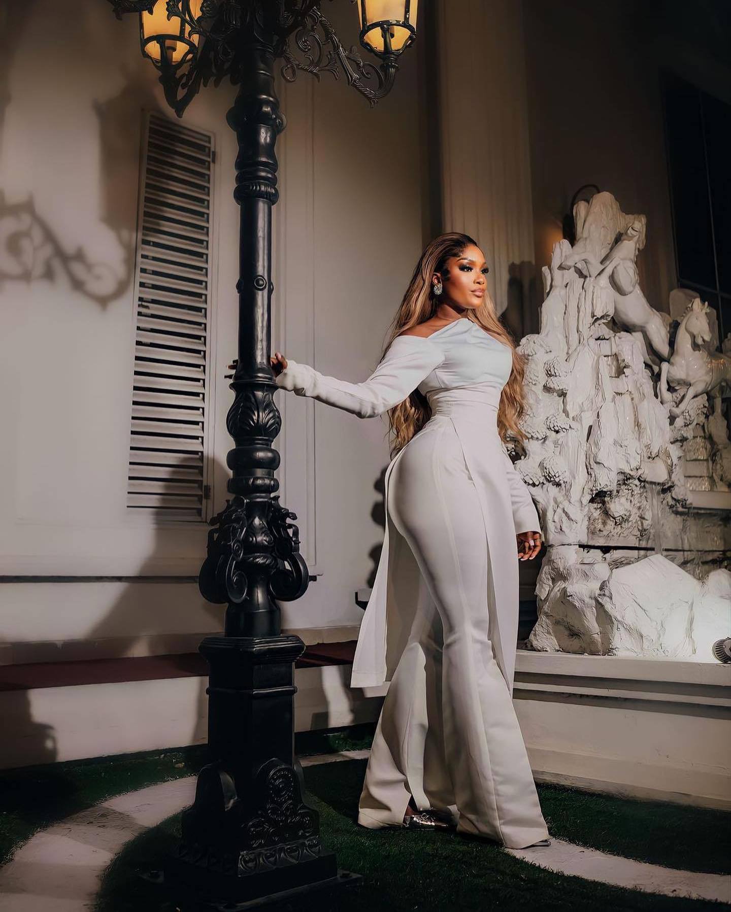 Women Solid Long Sleeve Slit Top and Pant Two Piece Set