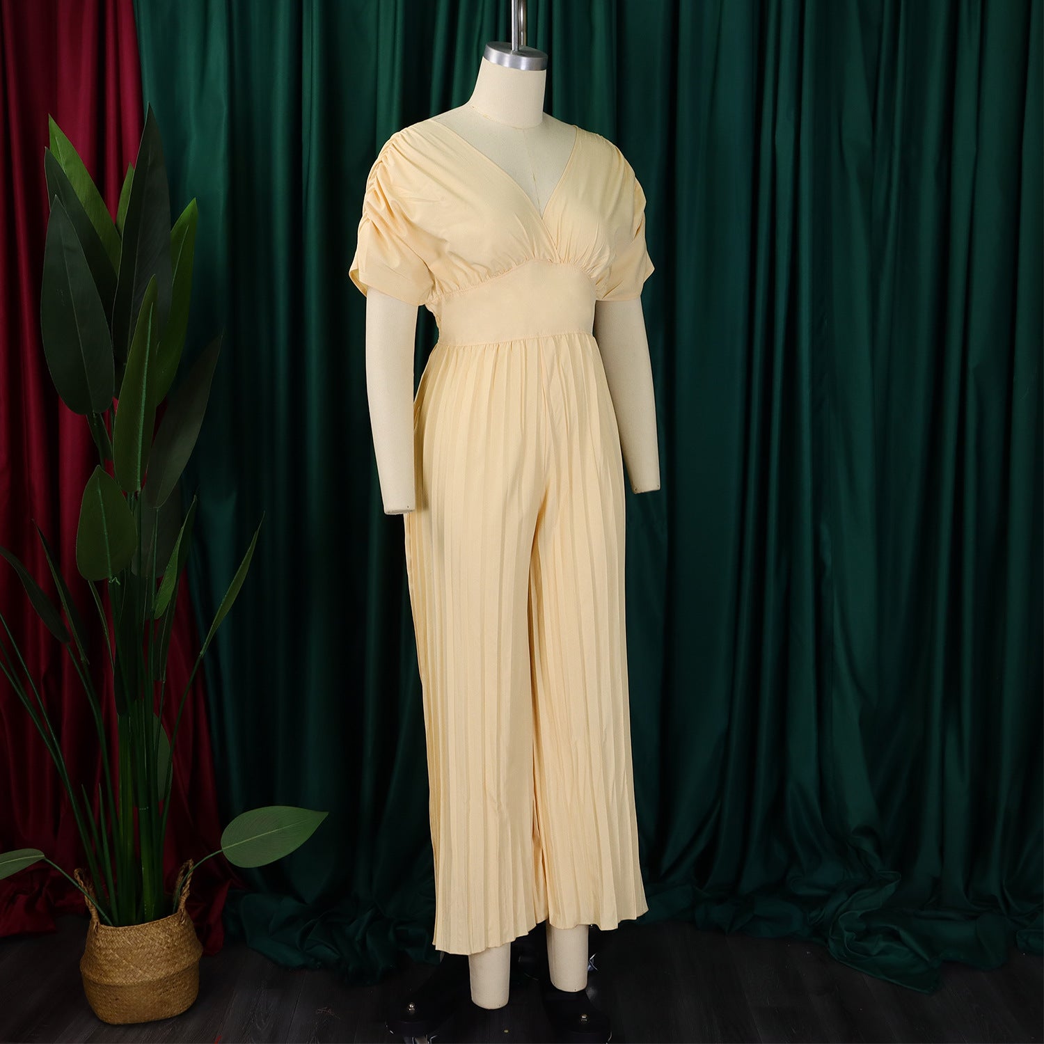 Women's V Neck Solid Color Pleated Jumpsuit 12