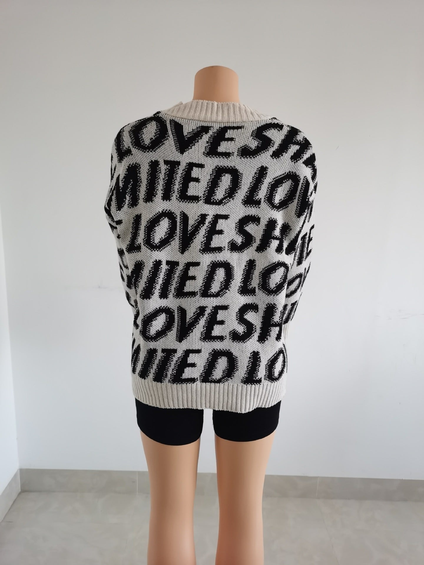 Women autumn and winter loose sweaters 12