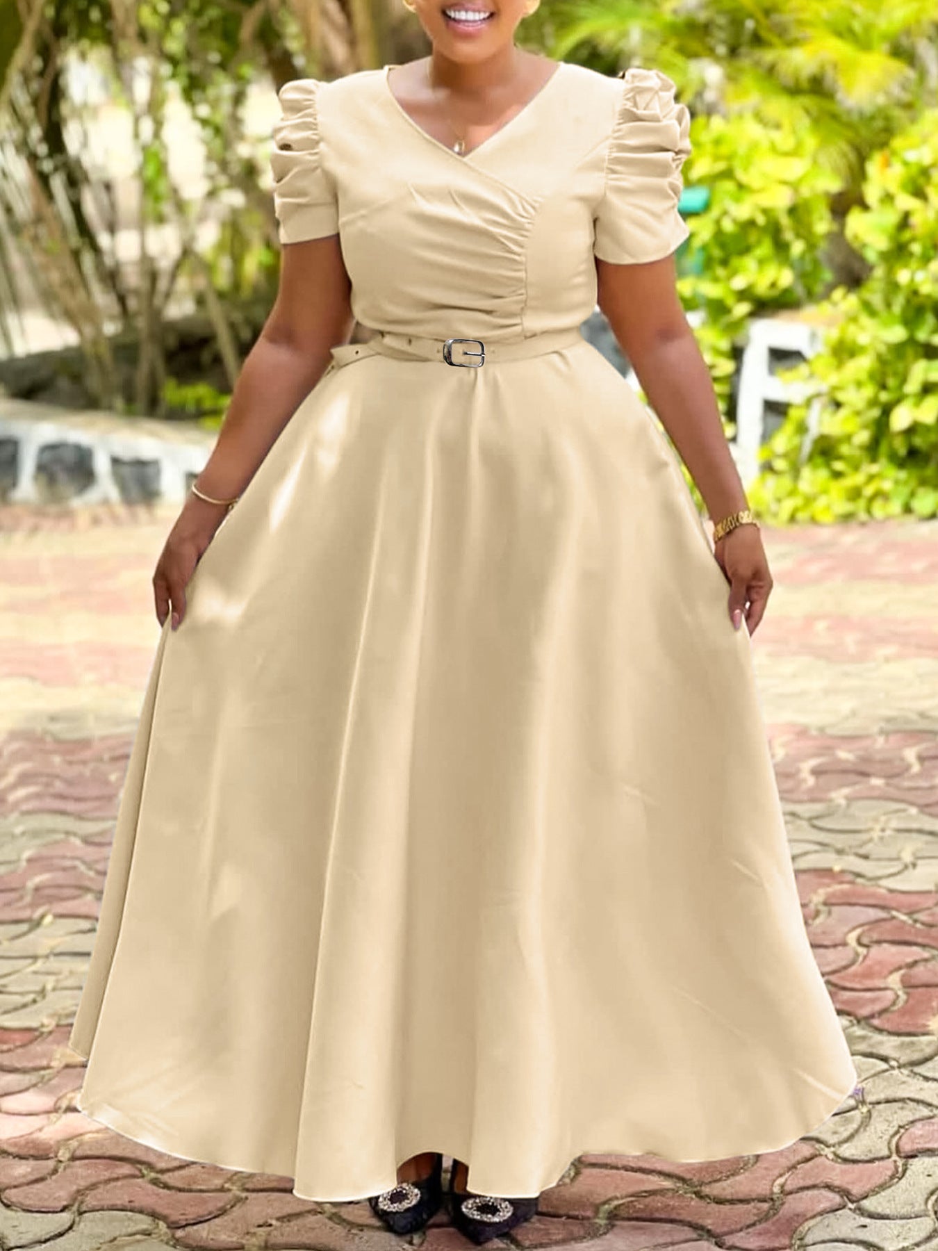 Elegant V-Neck Short Sleeve Solid Color High-Waist Swing Long Dress 8
