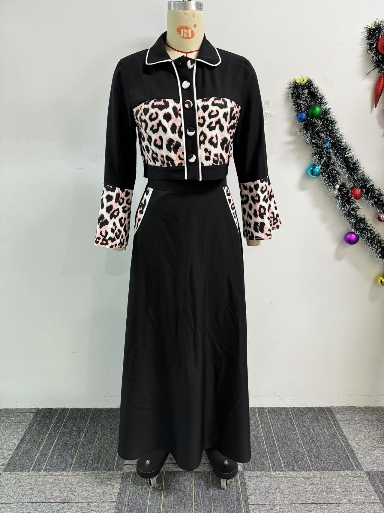 Sexy Leopard Print Patchwork Top Long Skirt Two-Piece Set 9