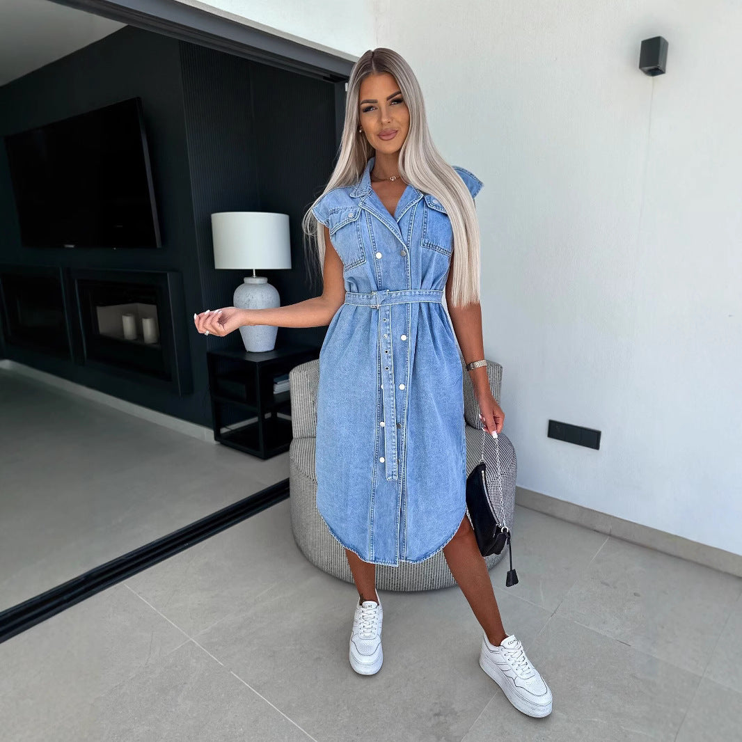 Women's Sleeveless Buttoned Belt Denim Dress