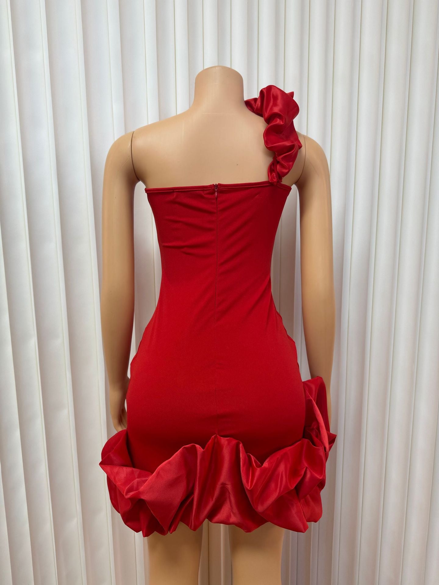 Women Solid One Shoulder Strapless Bodycon Ruffle Dress 8